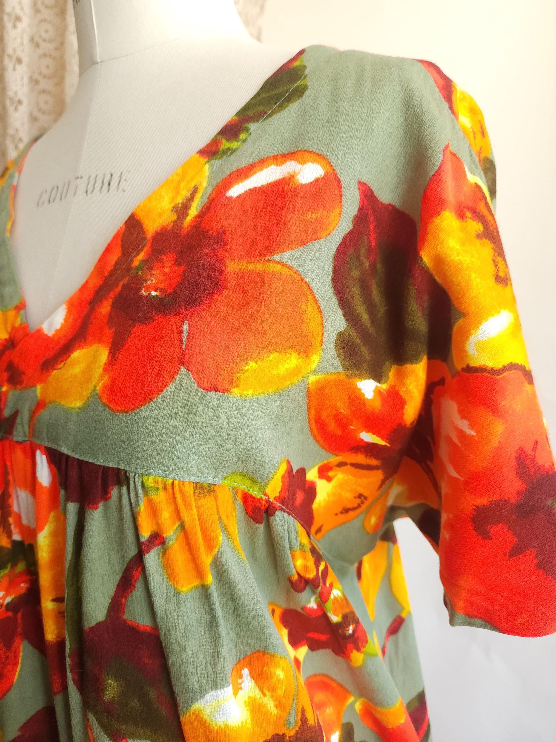 Vintage 1960s Volup Tiki Style Hawaiian Floral Print Mumu Dress