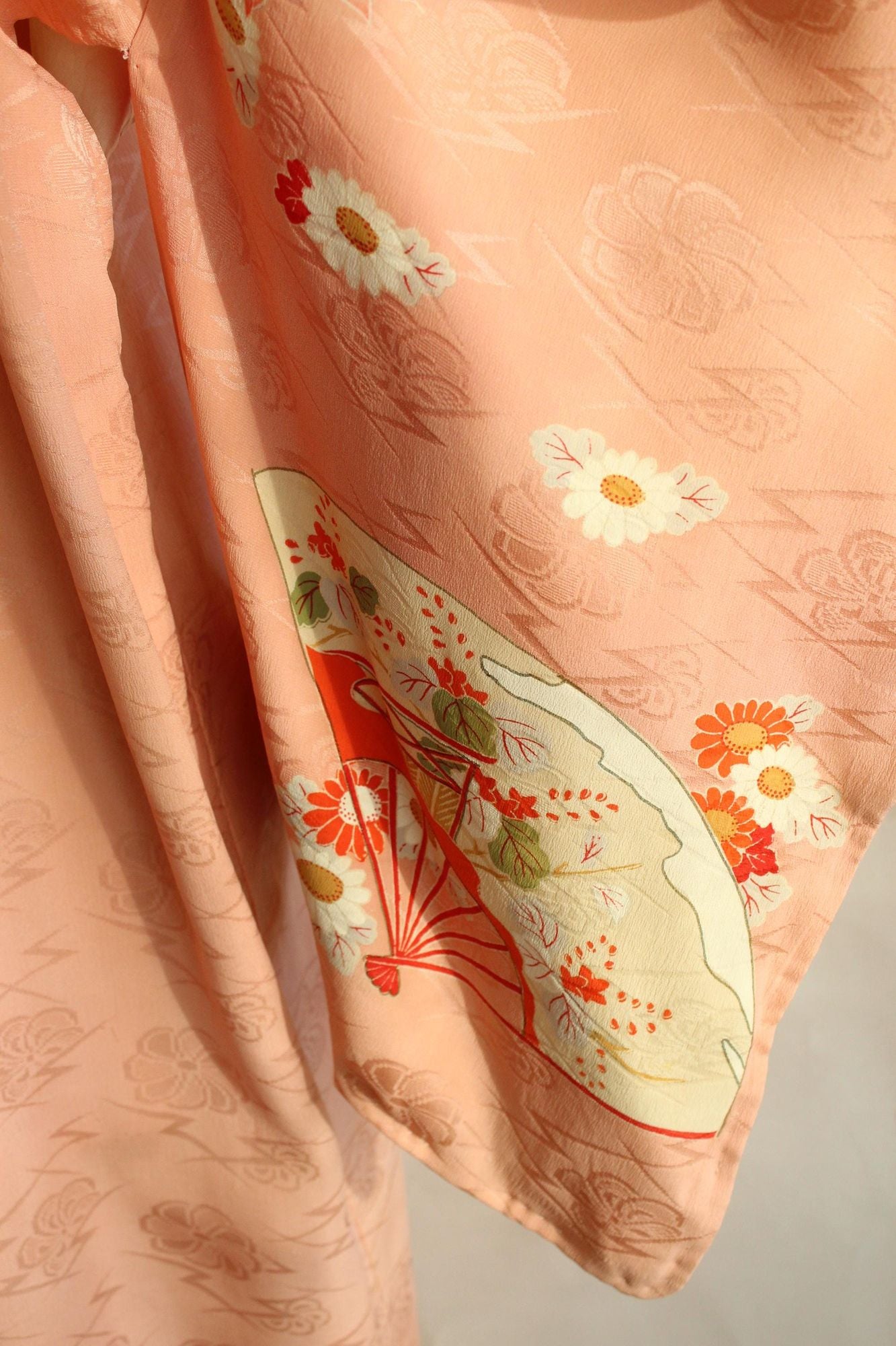 Vintage 1930s Silk Japanese Chu Furisode Kimono with Flowers and Fans Pattern