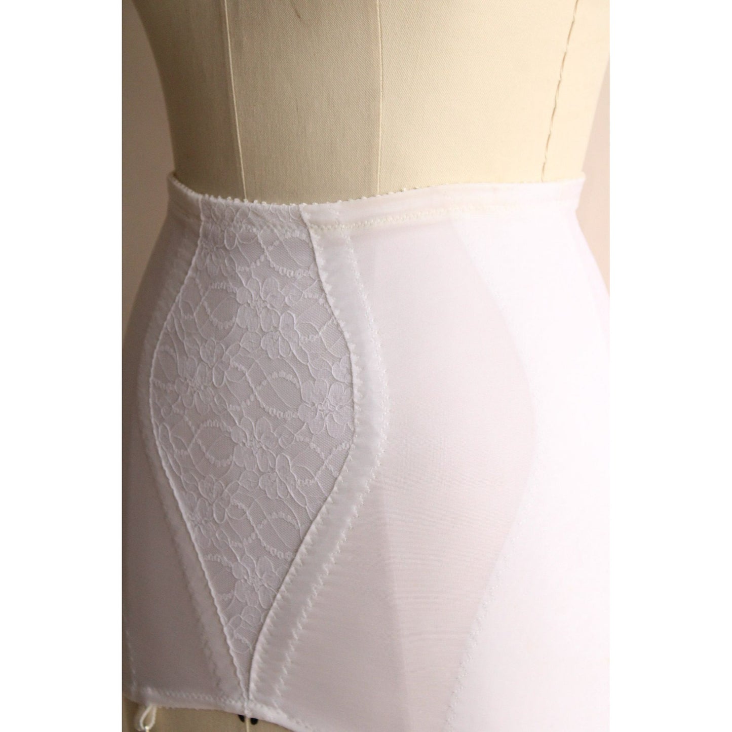 Vintage 1990s Vicky Form Control Top Girdle
