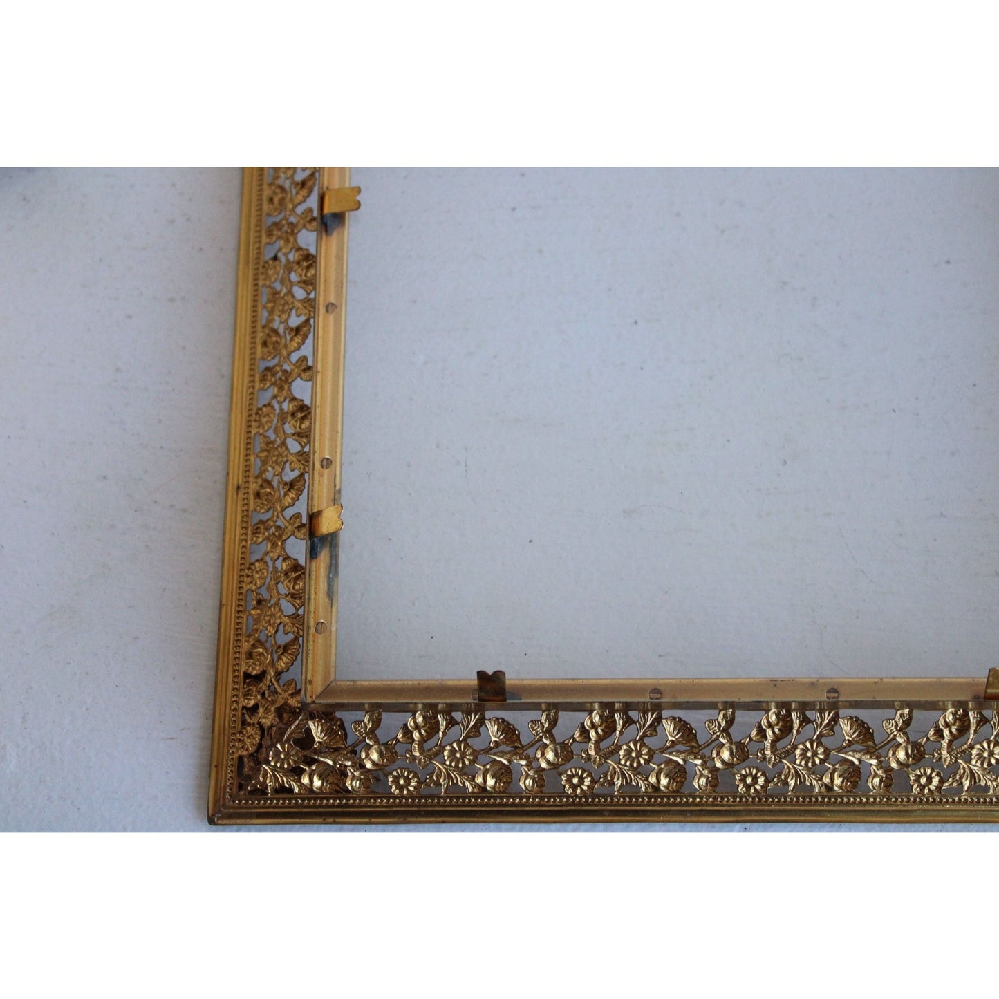Vintage 1940s 1950s Filigree Picture Frame with Glass