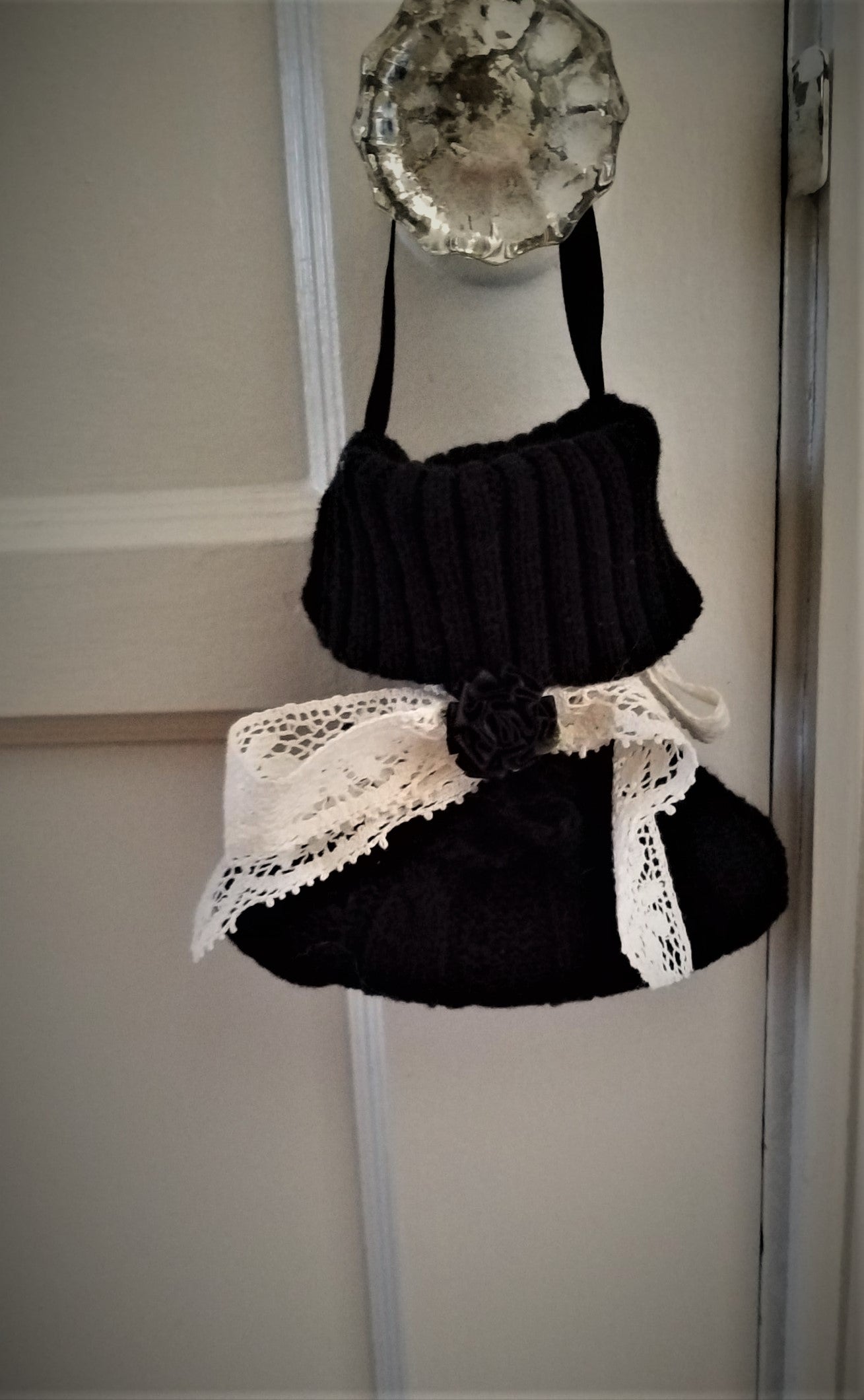 Small Black Knitted Lavender Filled Hanging Sachet