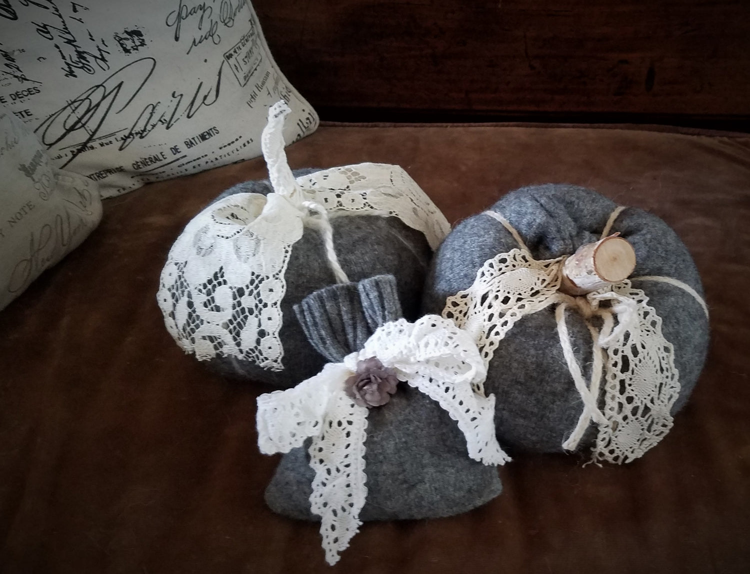 Small Gray Knit Lavender Filled Drawer Sachet