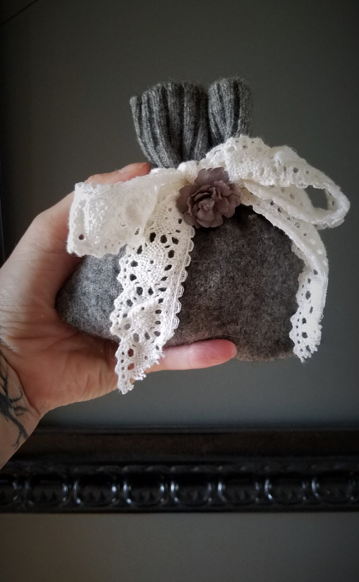 Small Gray Knit Lavender Filled Drawer Sachet