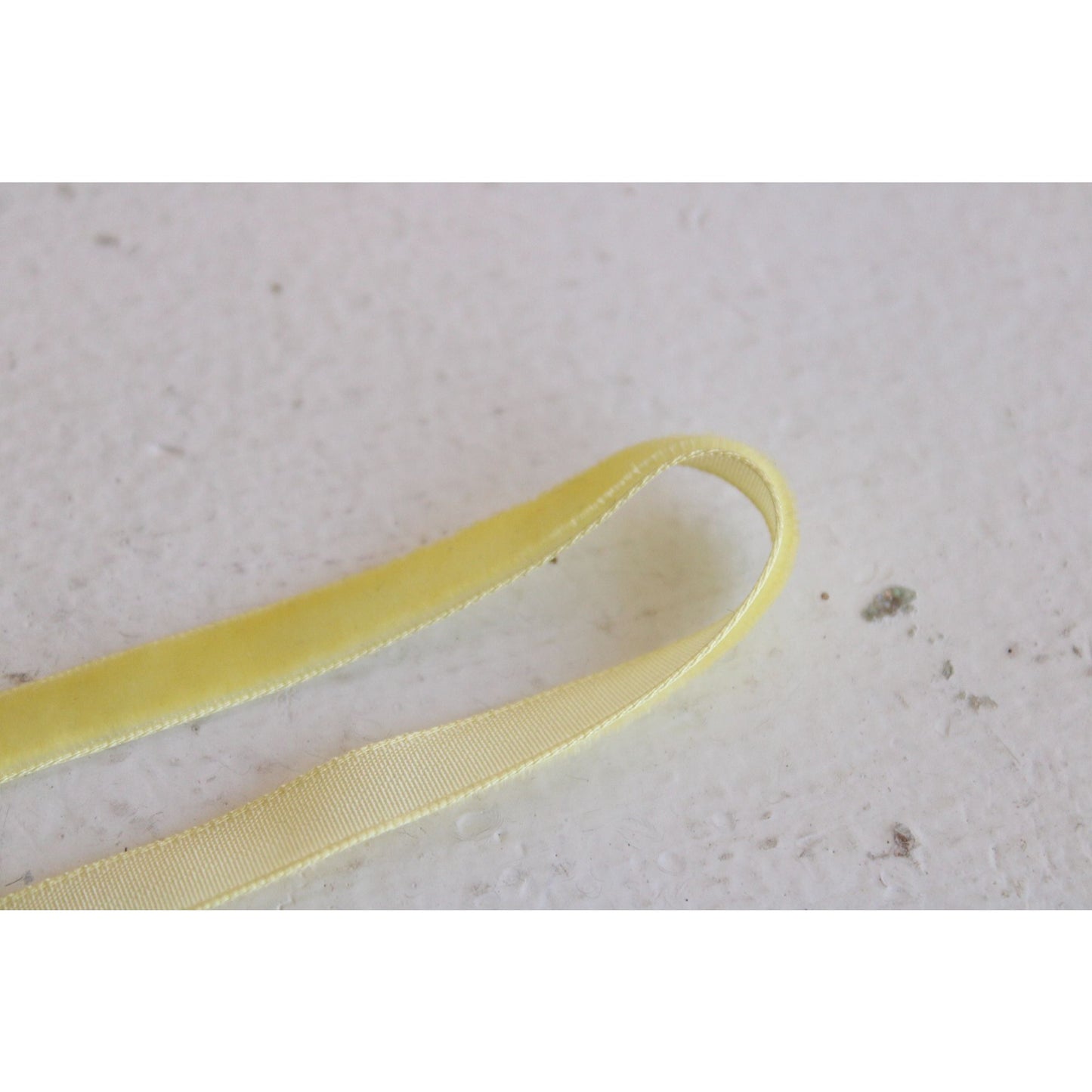 Vintage 1980s Velvet Ribbon in Yellow, 3 yards 7mm Wide