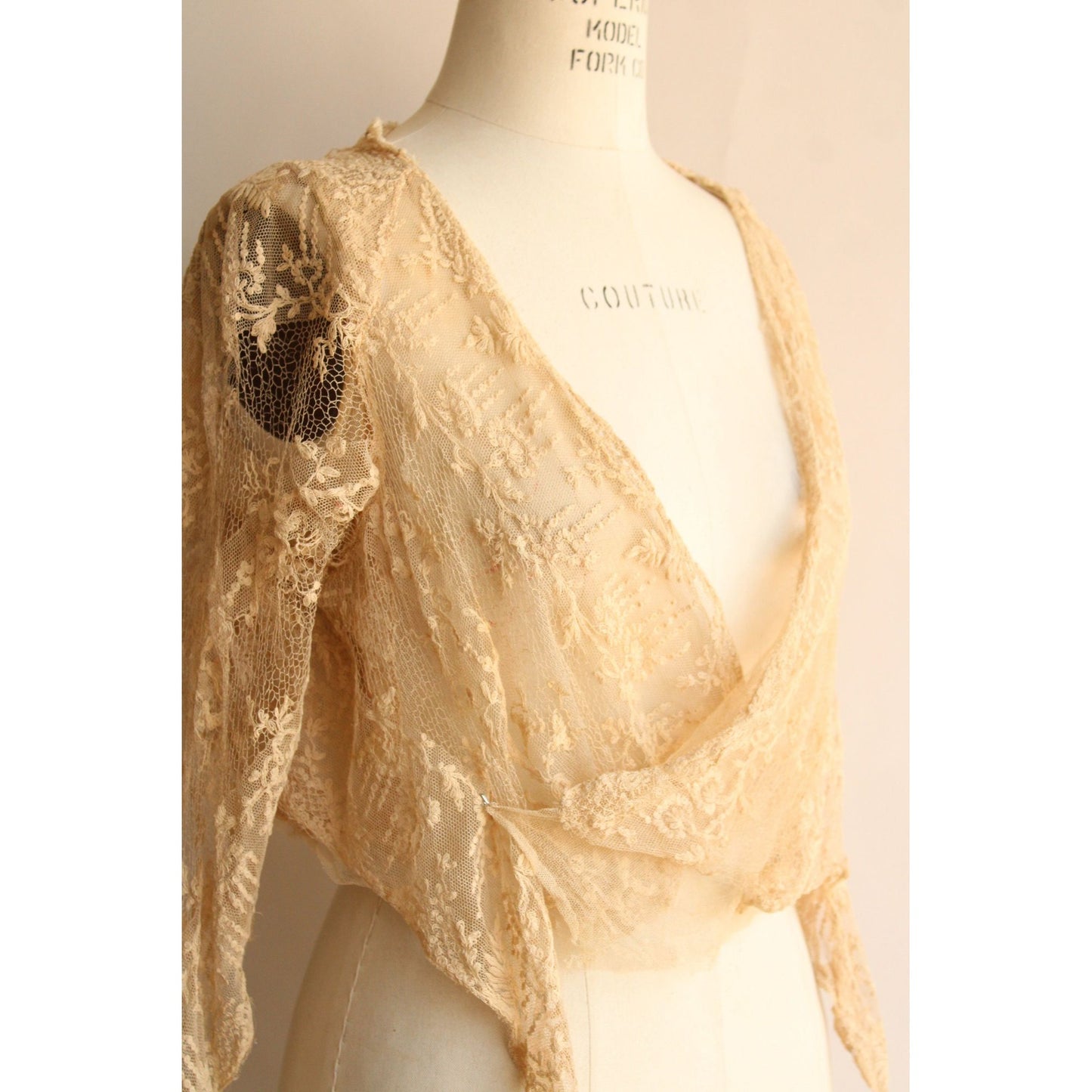 Vintage 1910s Ivory Silk Lace Top