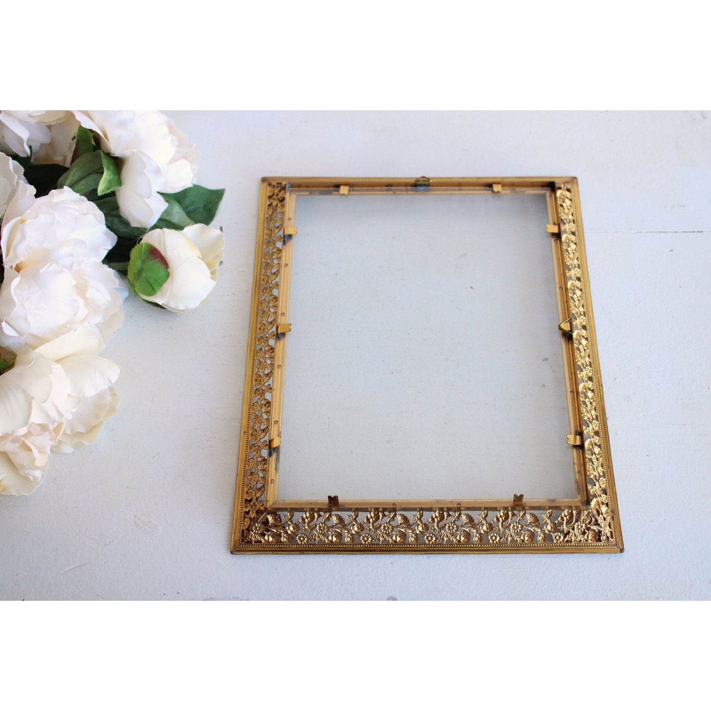 Vintage 1940s 1950s Filigree Picture Frame with Glass