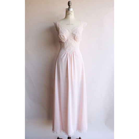 Vintage 1950s 1960s Vanity Fair Pink Nightgown