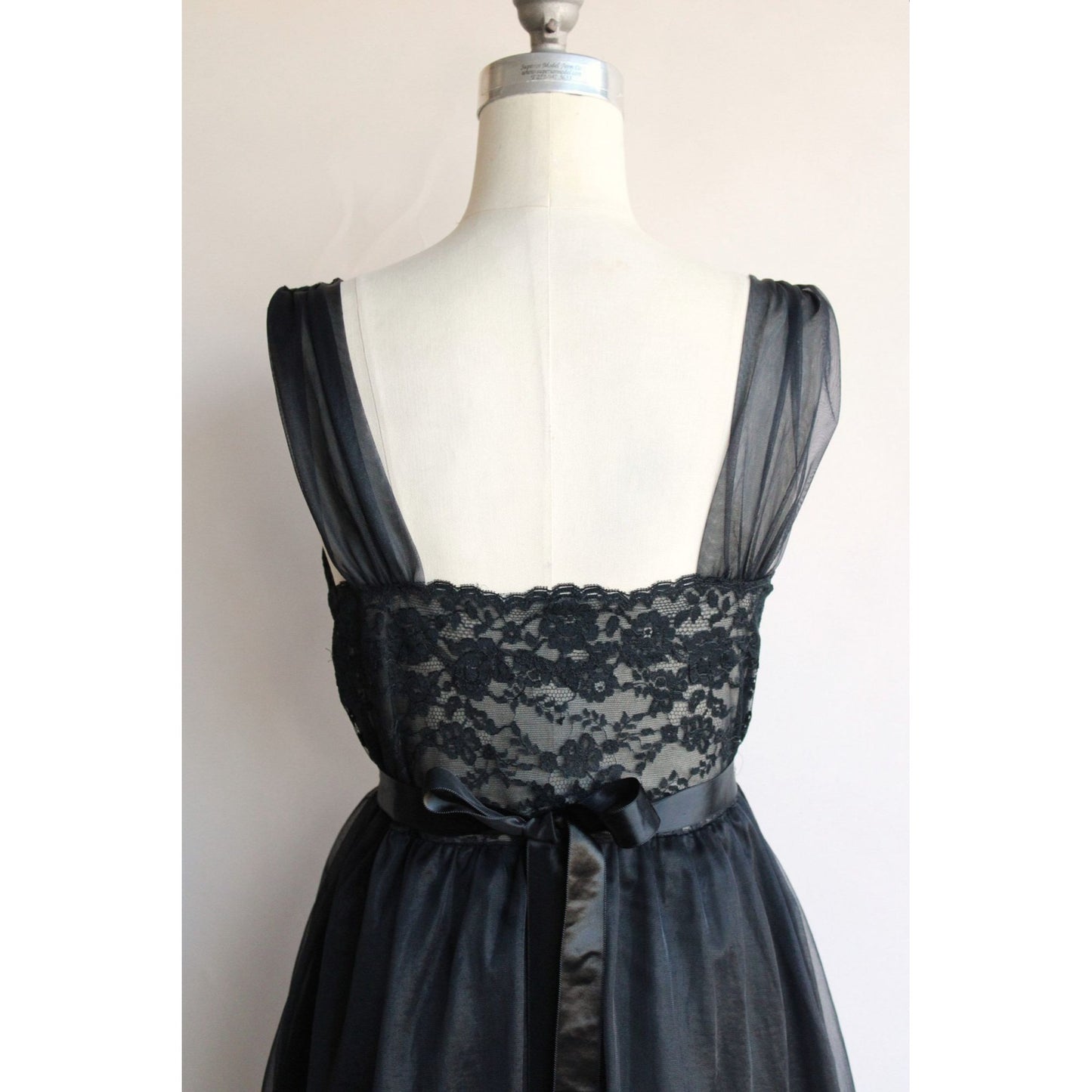 Vintage 1960s Van Raalte Black Lace Trim Nylon NIghtgown