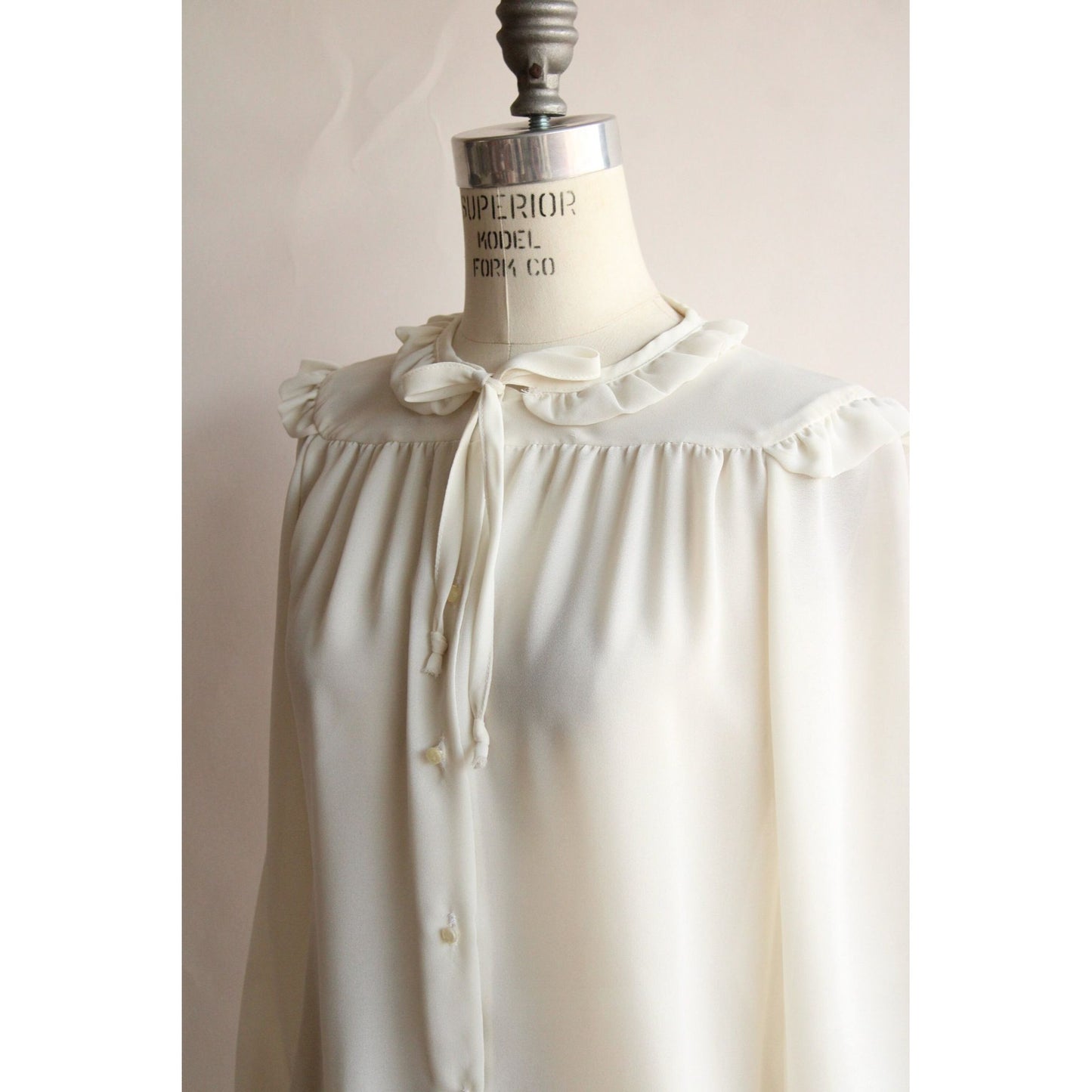 Vintage 1980s Blouse with Kitty Bow and Ruffled Collar