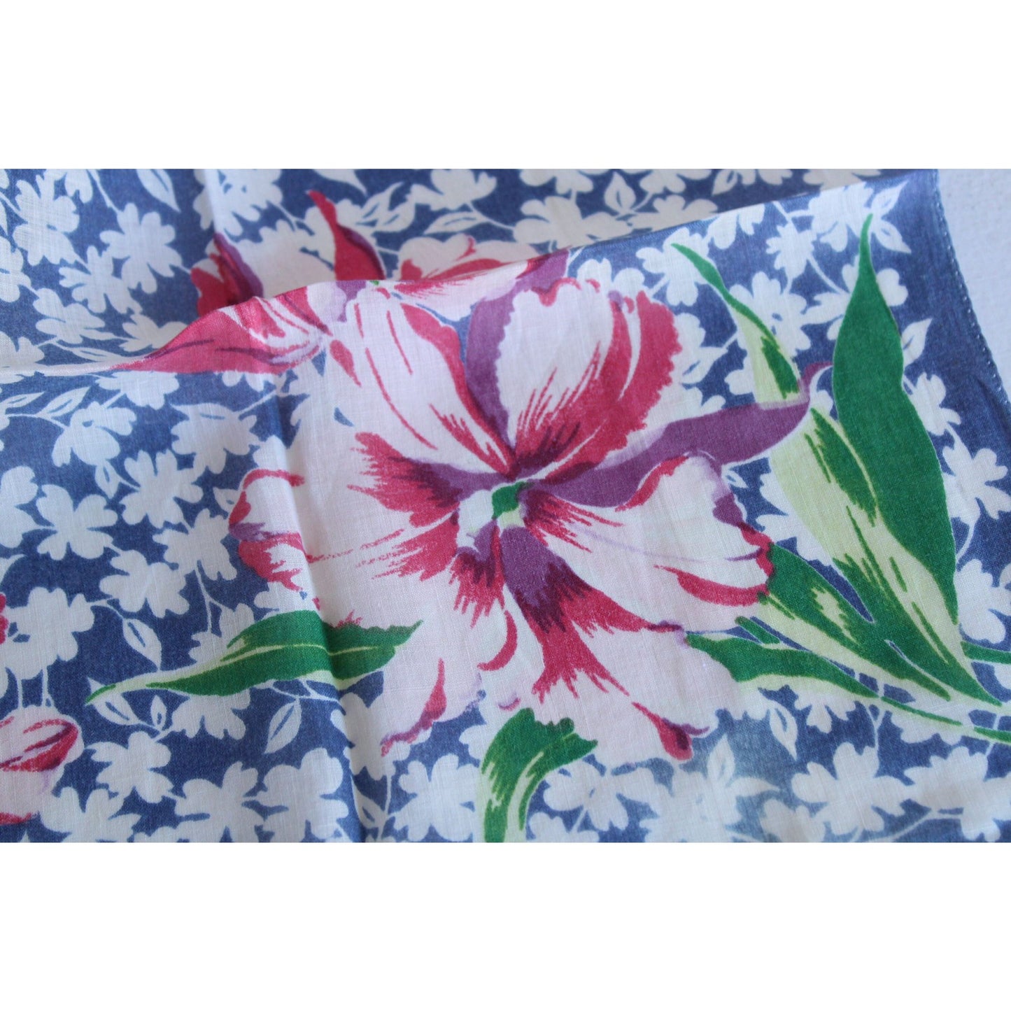 Vintage 1940s Iris Flower Print Cotton Hankie
