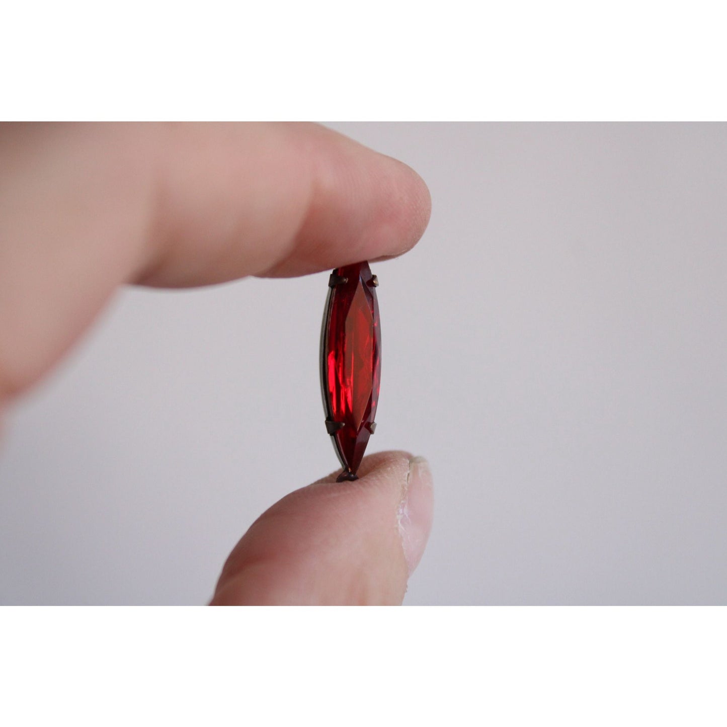 Red Faceted Connectors for Jewelry, 25mm length, Gem Style