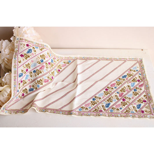 Vintage 1910s Small Woven Tablecloth With Embroidered Flowers