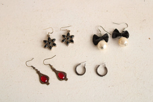 Lot of Earrings, For pierced ears, Vintage Style, Black Red, White