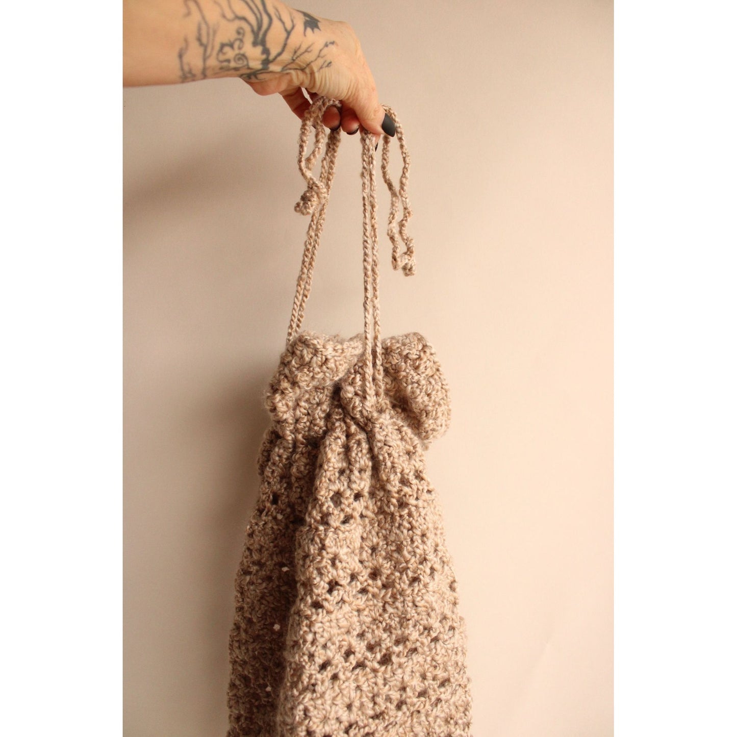 Vintage 1970s Taupe Knit Or Crochet Drawstring Bag