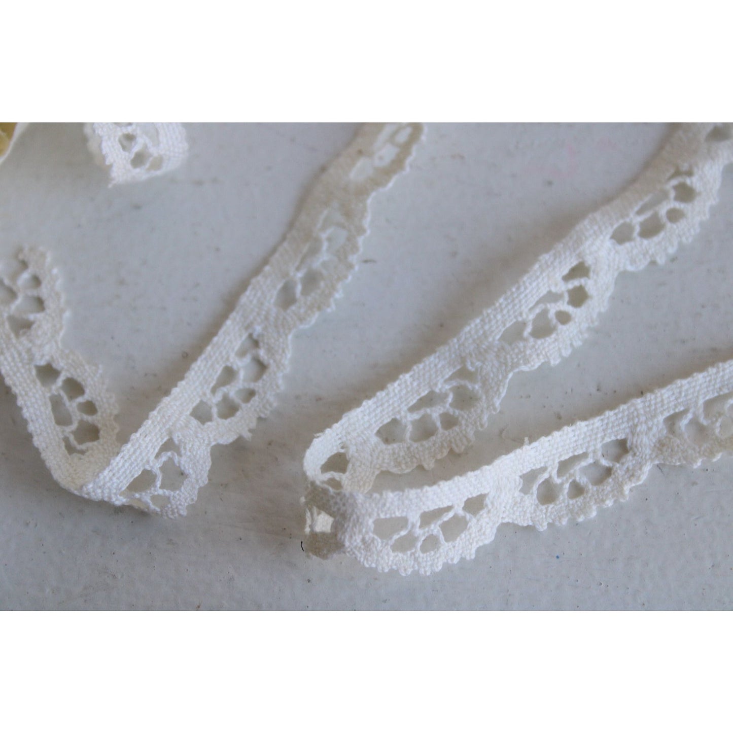 Vintage Ivory Crochet Lace Trim, 5/8" Two Yards
