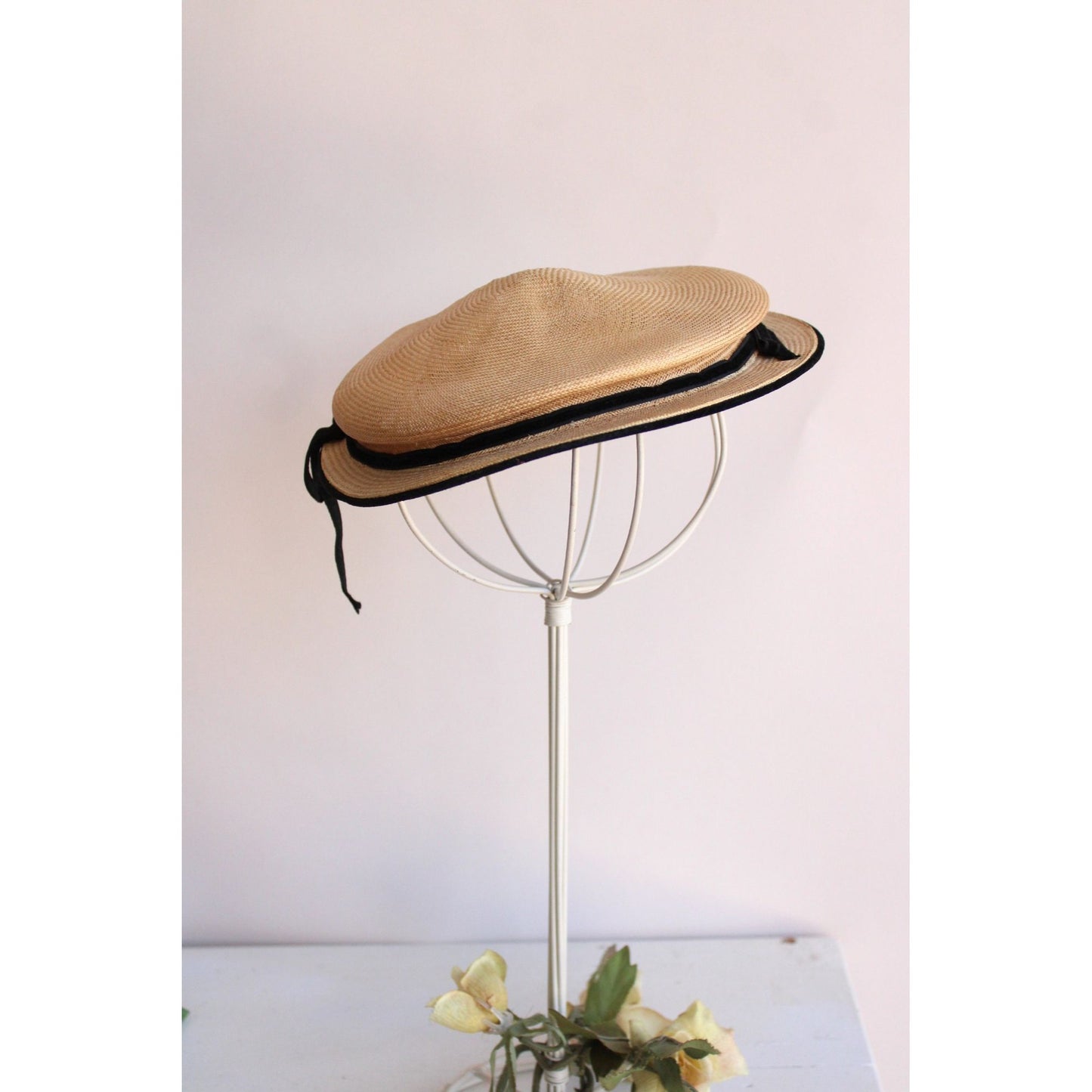 Vintage 1940s 1950s Straw Boater Hat With Black Velvet Bows