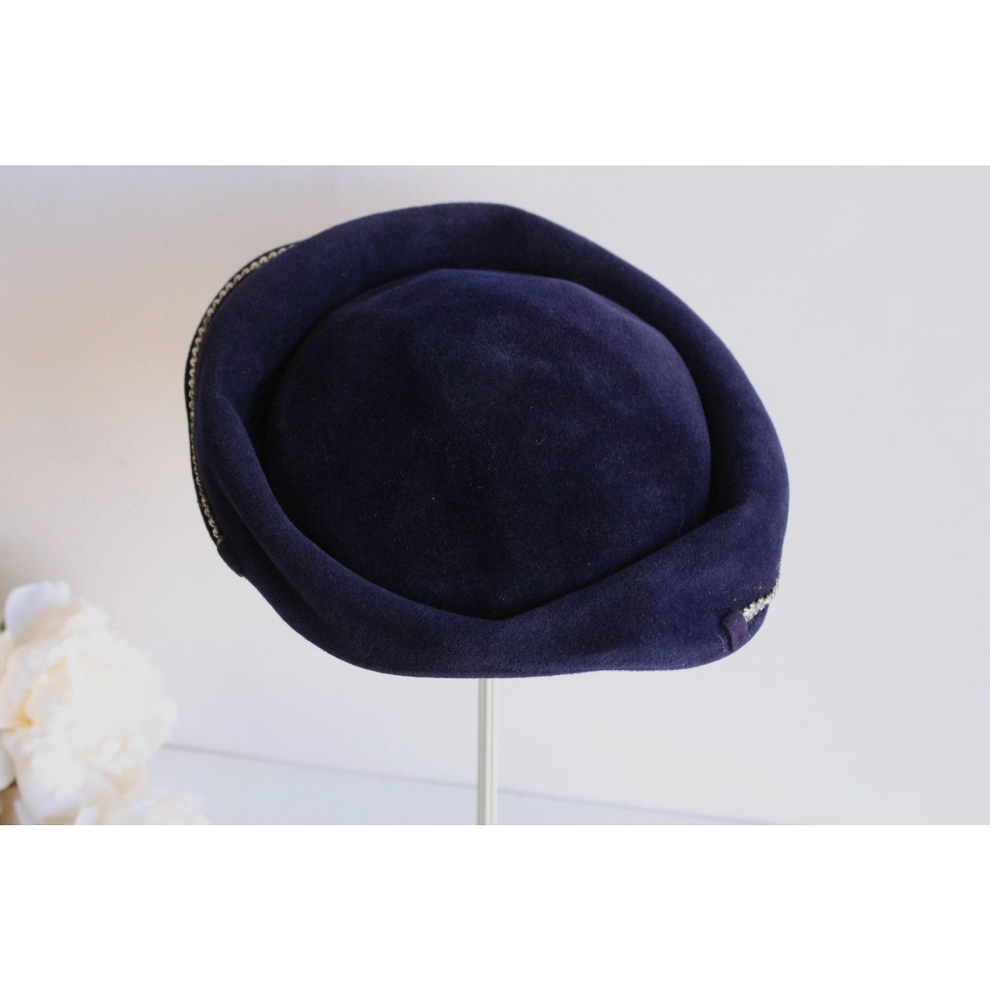 Vintage 1940s 1950s Blue Hat With Rhinestone Trim