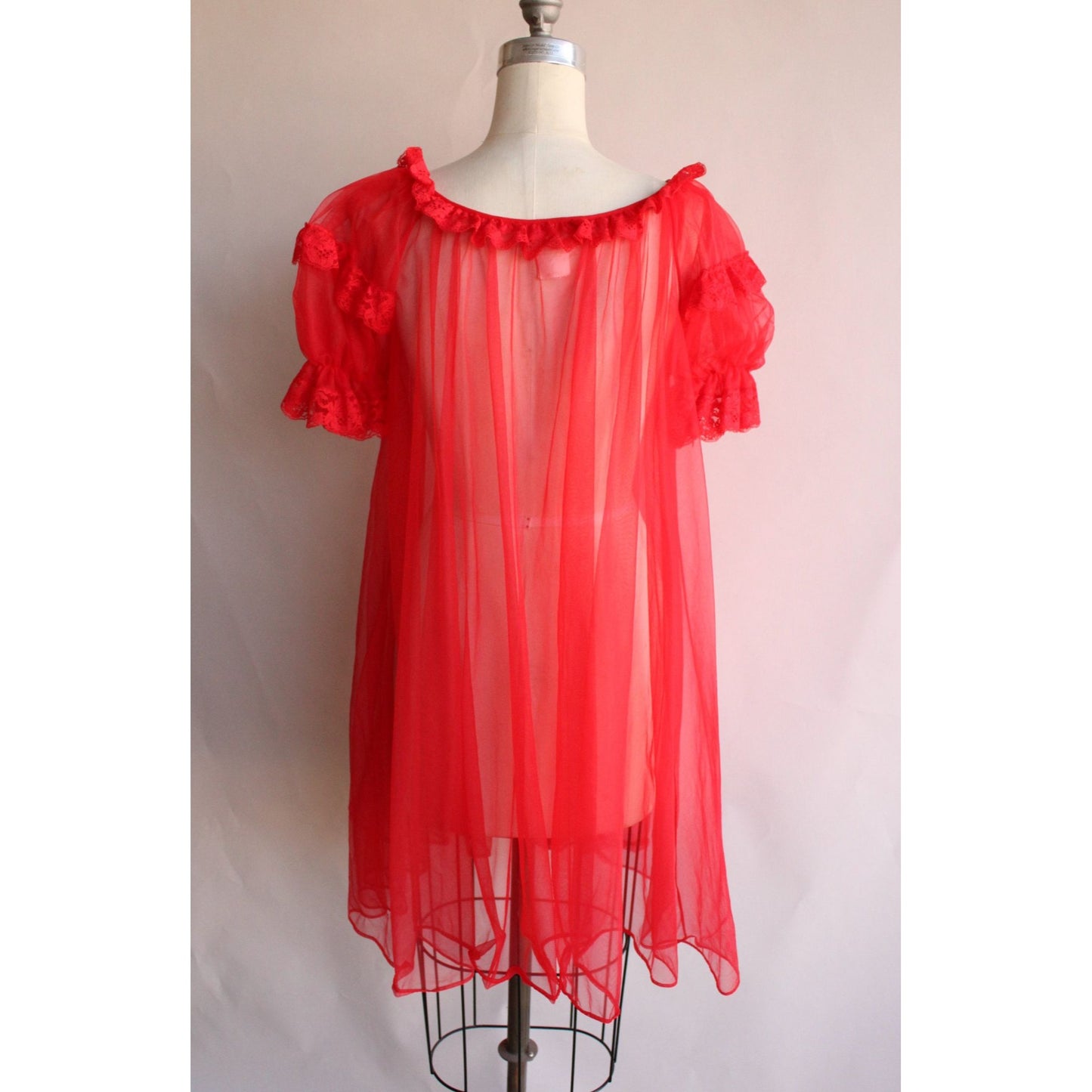 Vintage 1960s Red Nylon Babydoll Peignoir