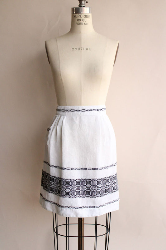 Vintage 1960s White Cotton Barkcloth with Black Embroidery Half Apron
