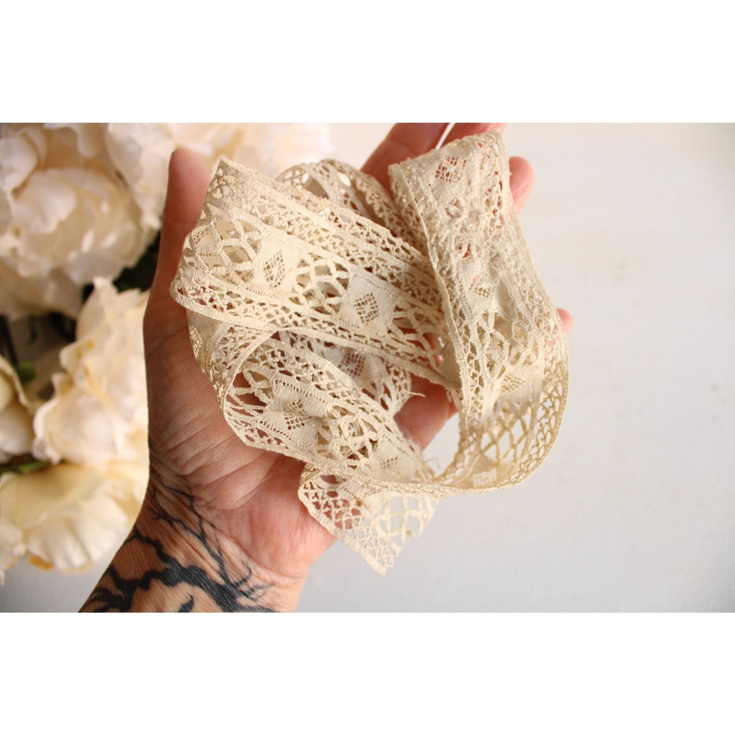 Vintage Antique Victorian Lace Trim ,Ivory Crochet Lace ,41" Long, 1.5" Wide ,Altered Art Sewing Crafting Costume Edwardian