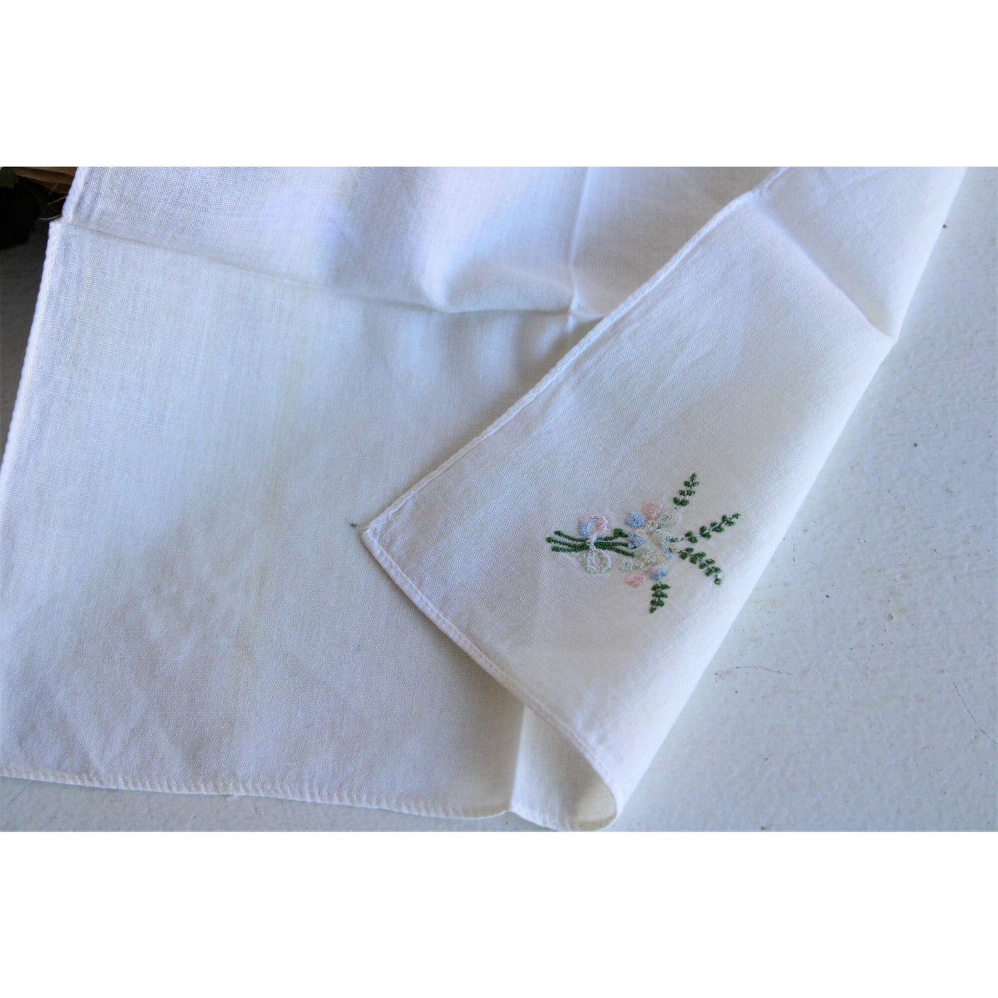 Vintage 1950s  White Cotton With Pink And Blue Embroidered Flowers Hanky