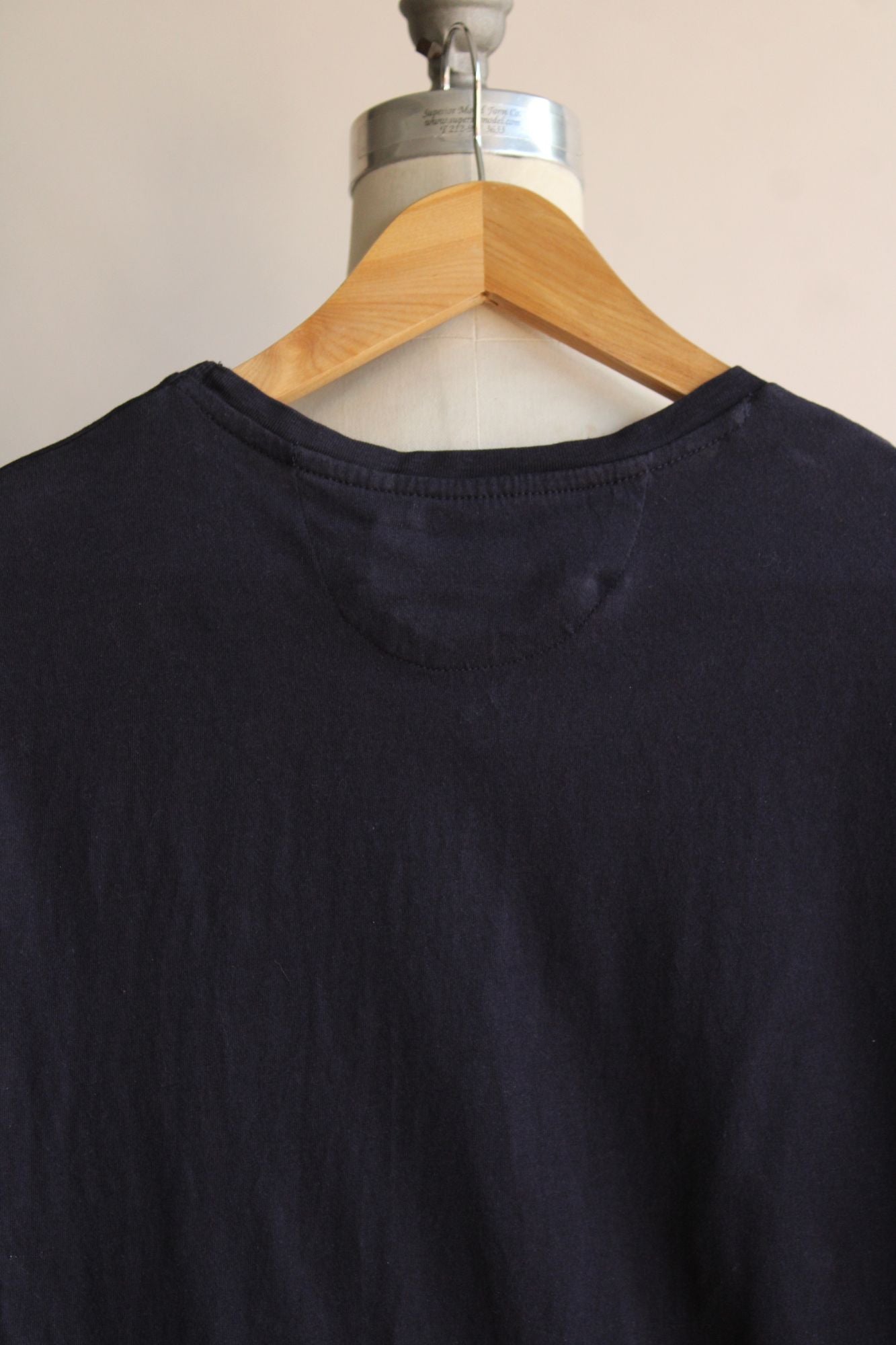 Zara Essentials mens t shirt, size small, navy blue, v neck