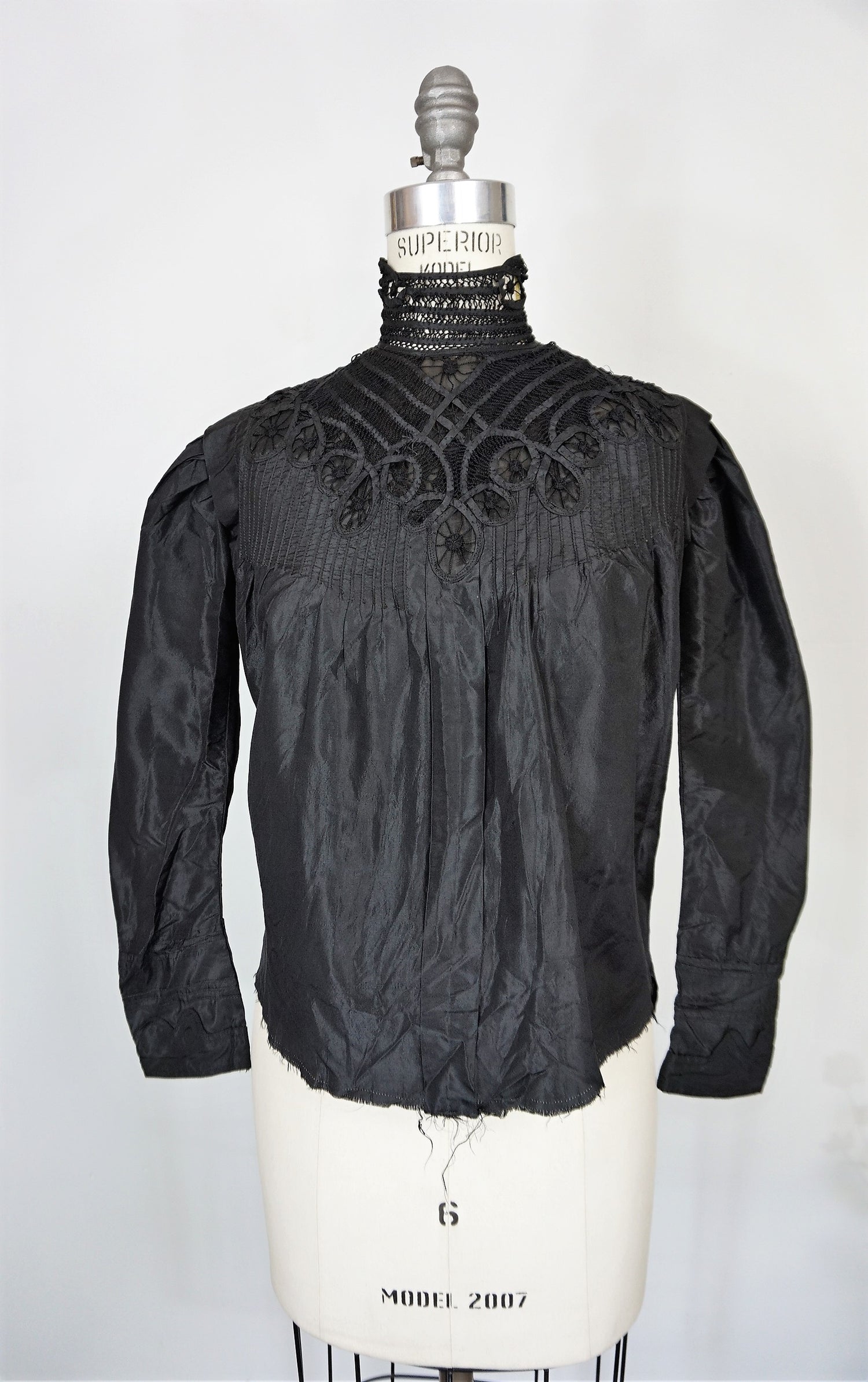 Vintage Antique 1800s 1900s Victorian Blouse In Black Silk 