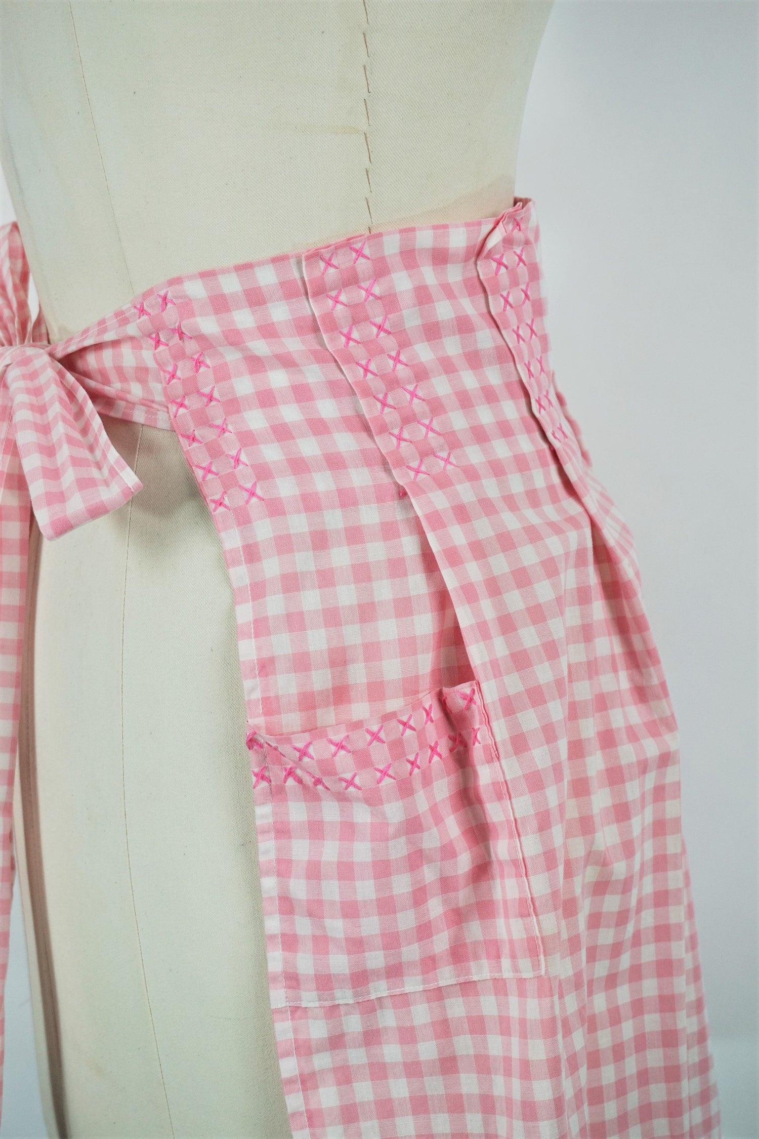 Vintage 1960s Pink And White Gingham Apron With Pocket 