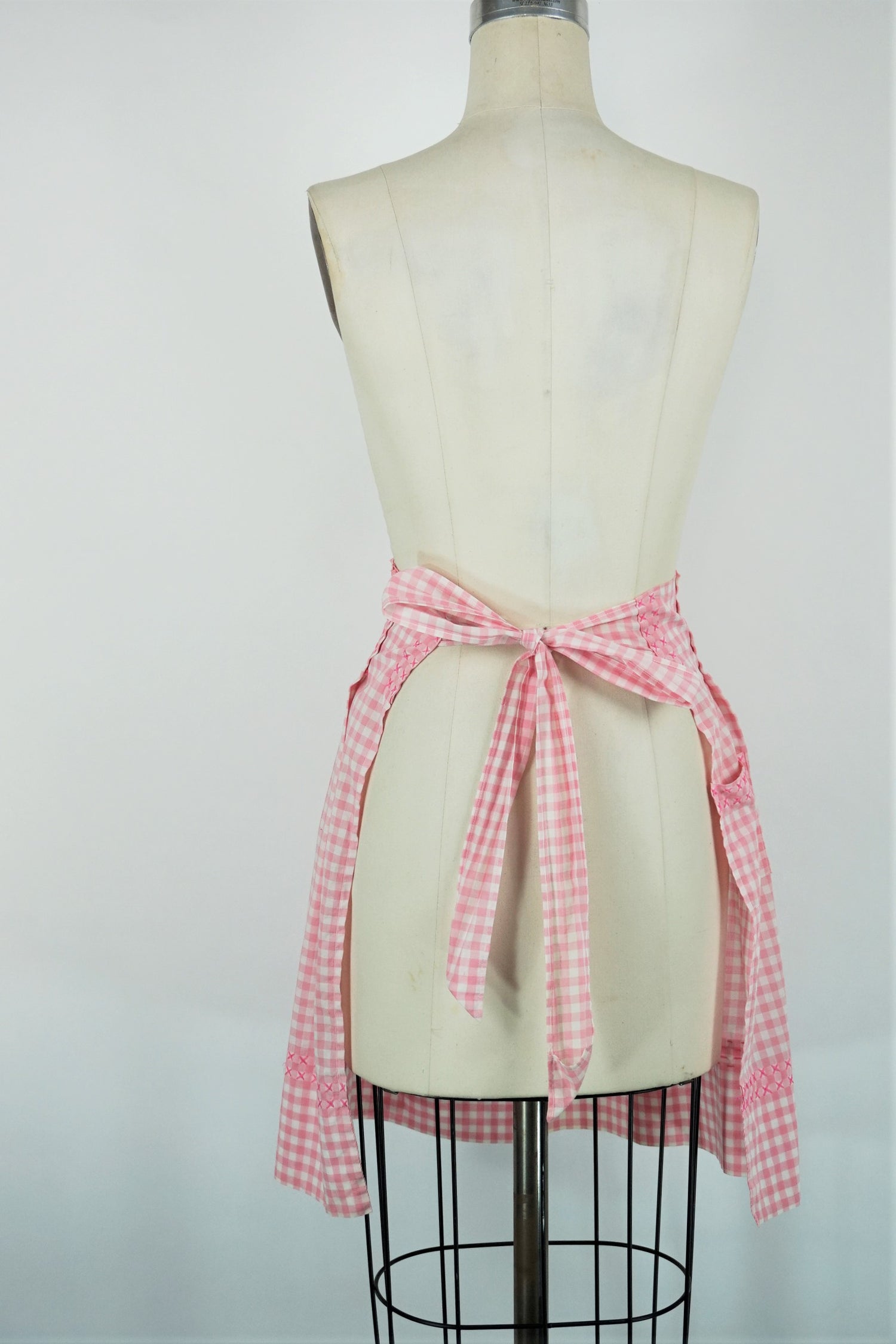 Vintage 1960s Pink And White Gingham Apron With Pocket 