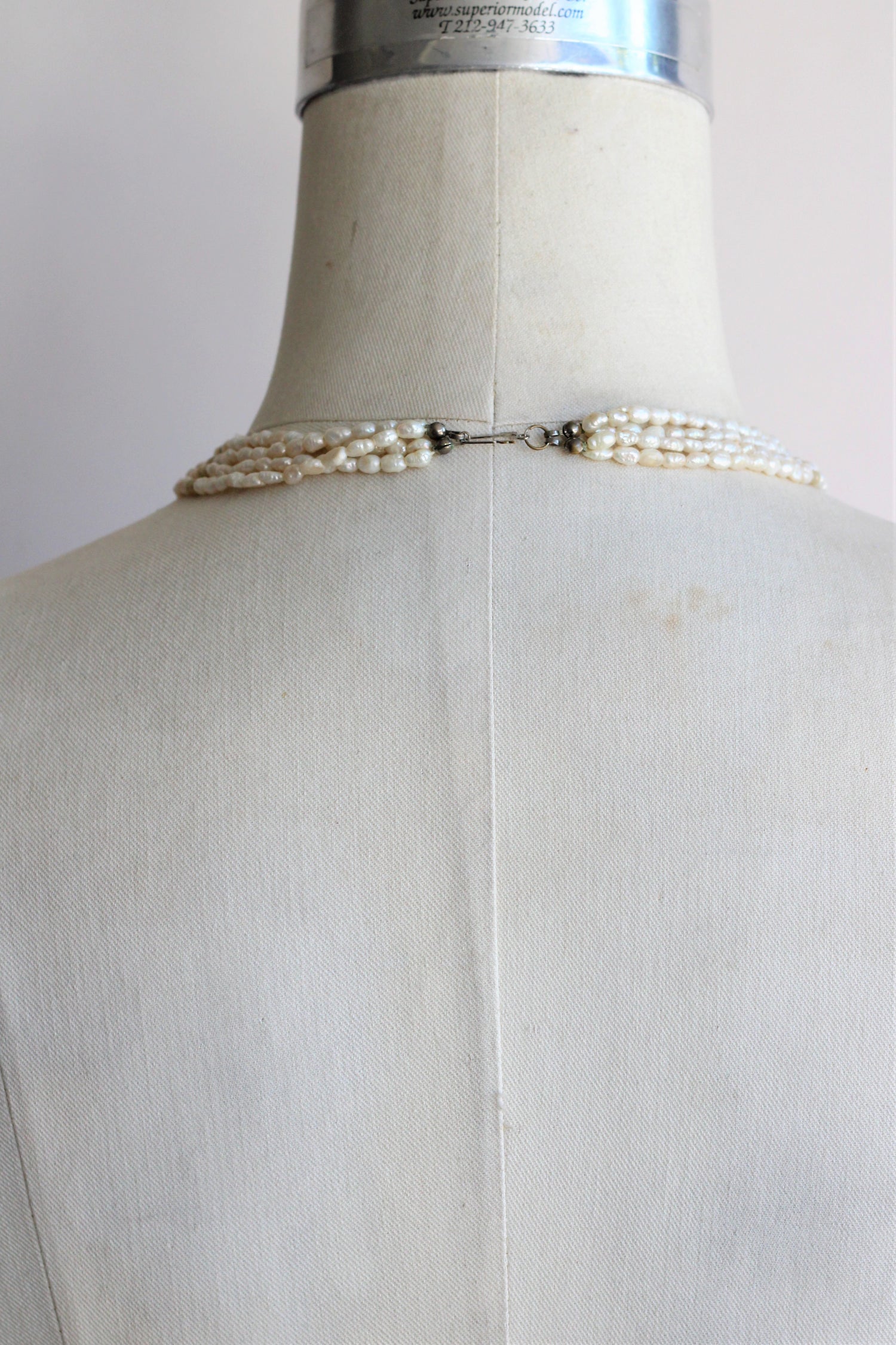 Vintage 1950s 1960s Fresh Water Pearl Necklace 