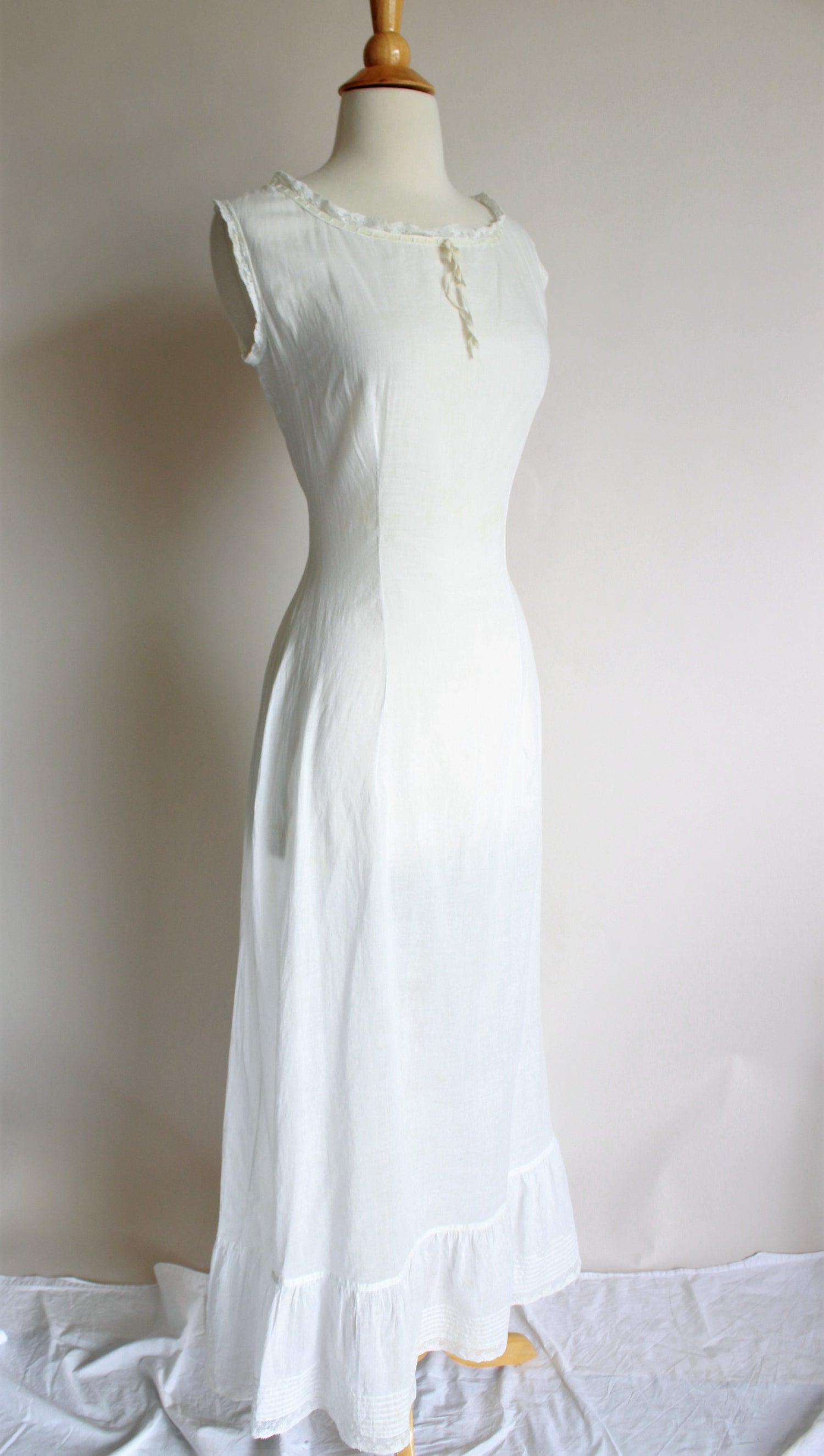 Antique Edwardian White Cotton Chemise Nightgown