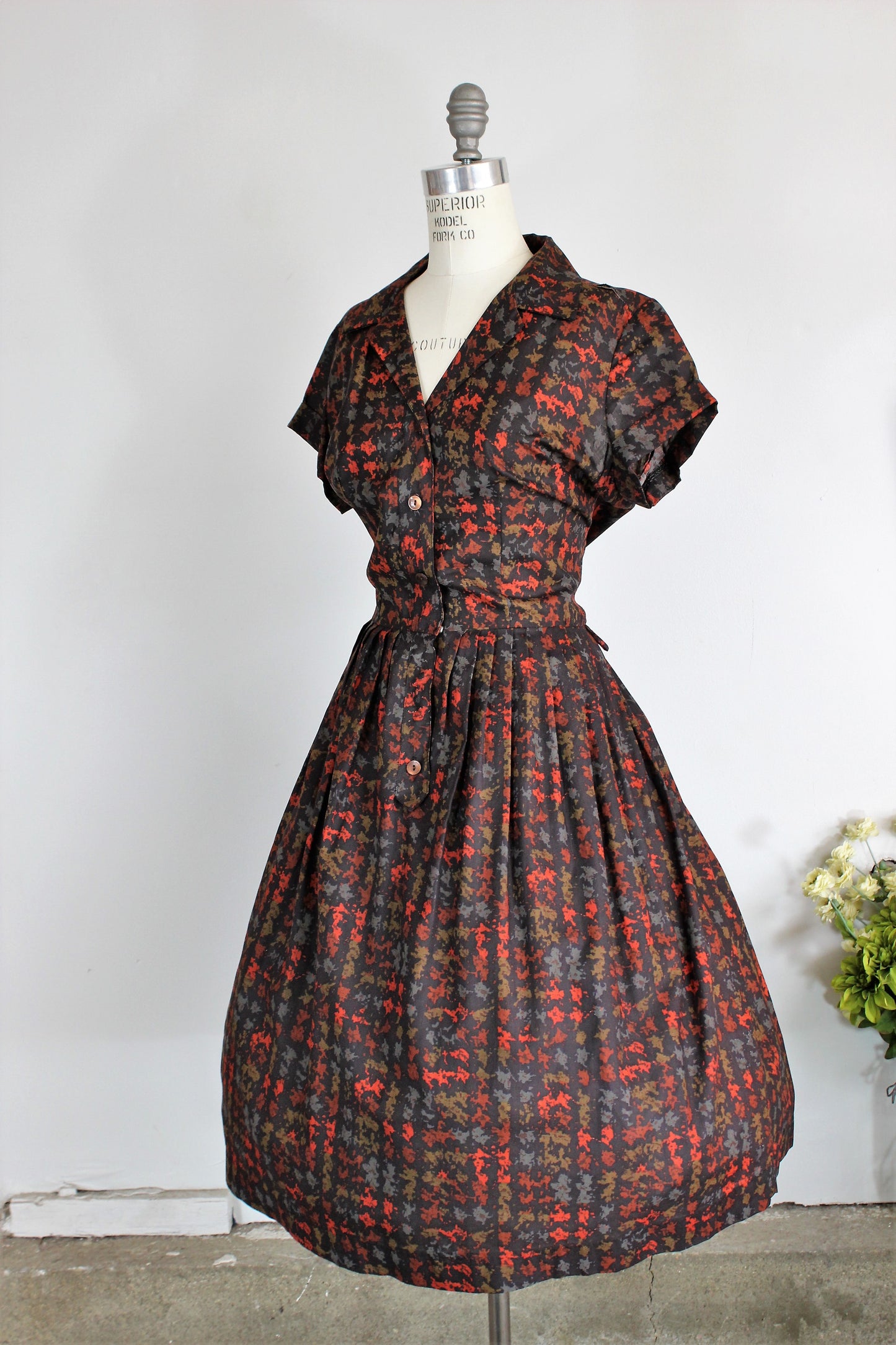 Vintage 1950s Shirtwaist Dress by Fashion First