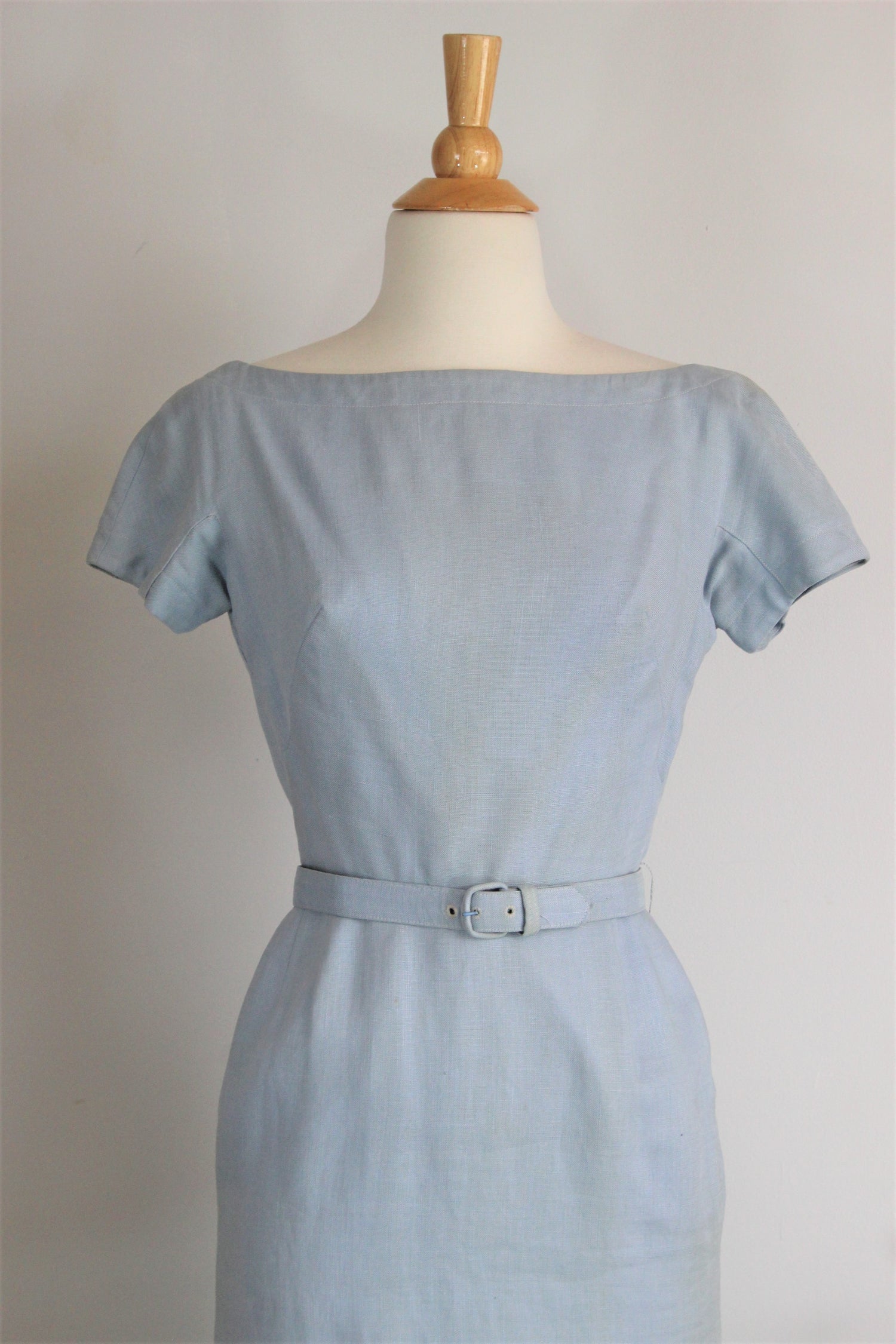 Vintage 1950s Wiggle Dress With Pockets And Belt in Pale Blue Linen