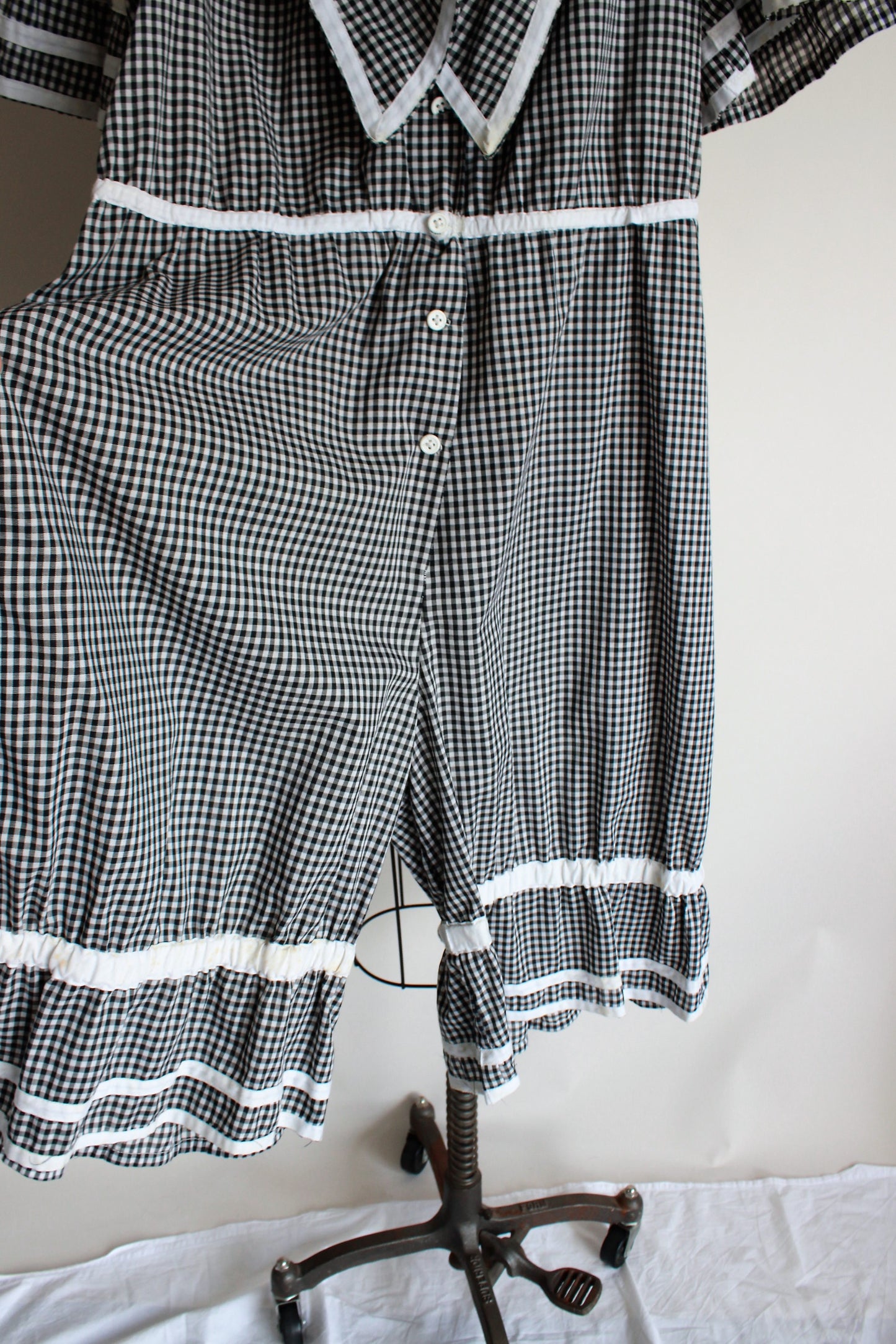 Vintage 1960s Gingham Swimsuit Costume in 1900s Style