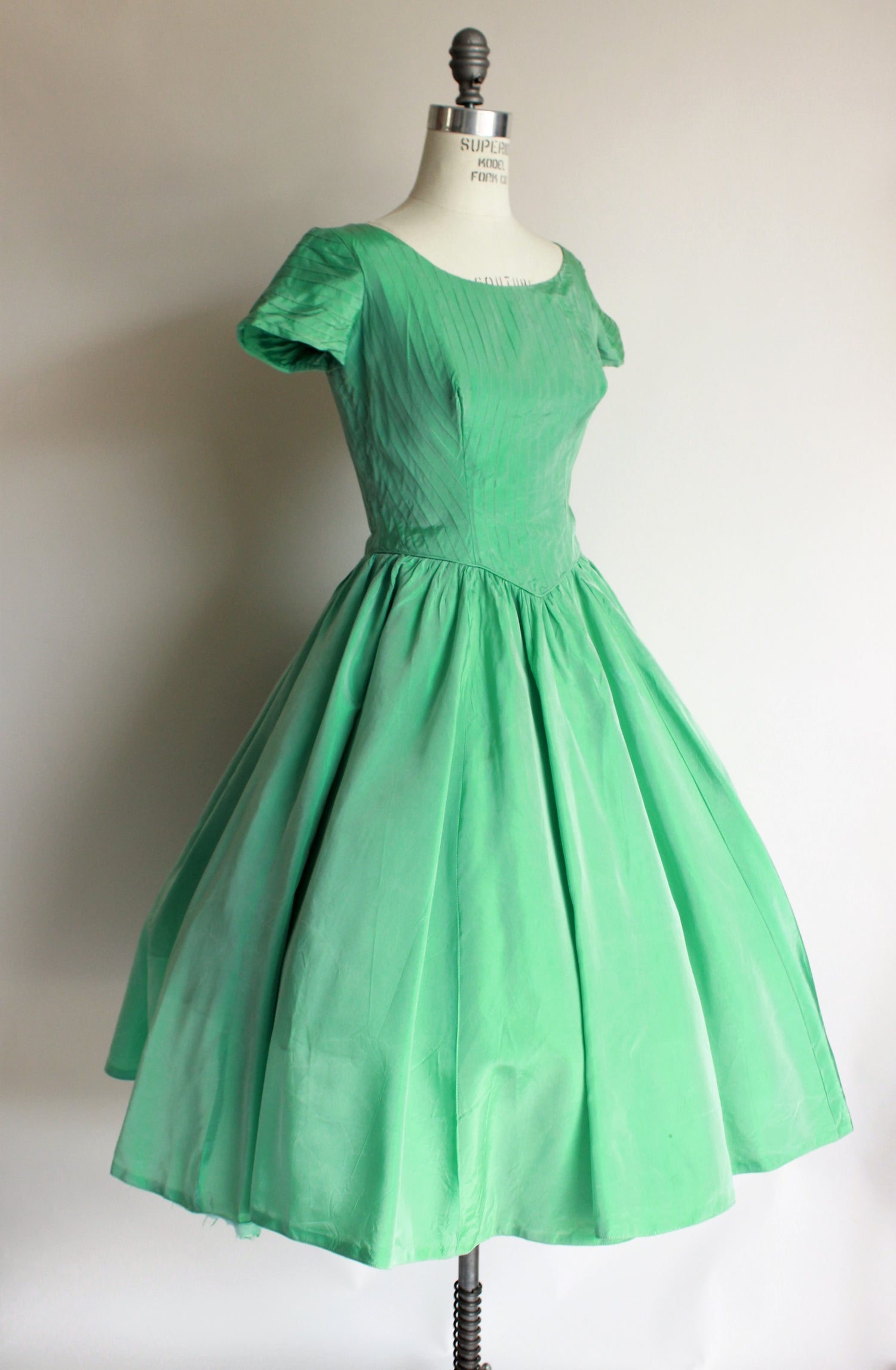 Vintage 1950s Green Taffeta Dress