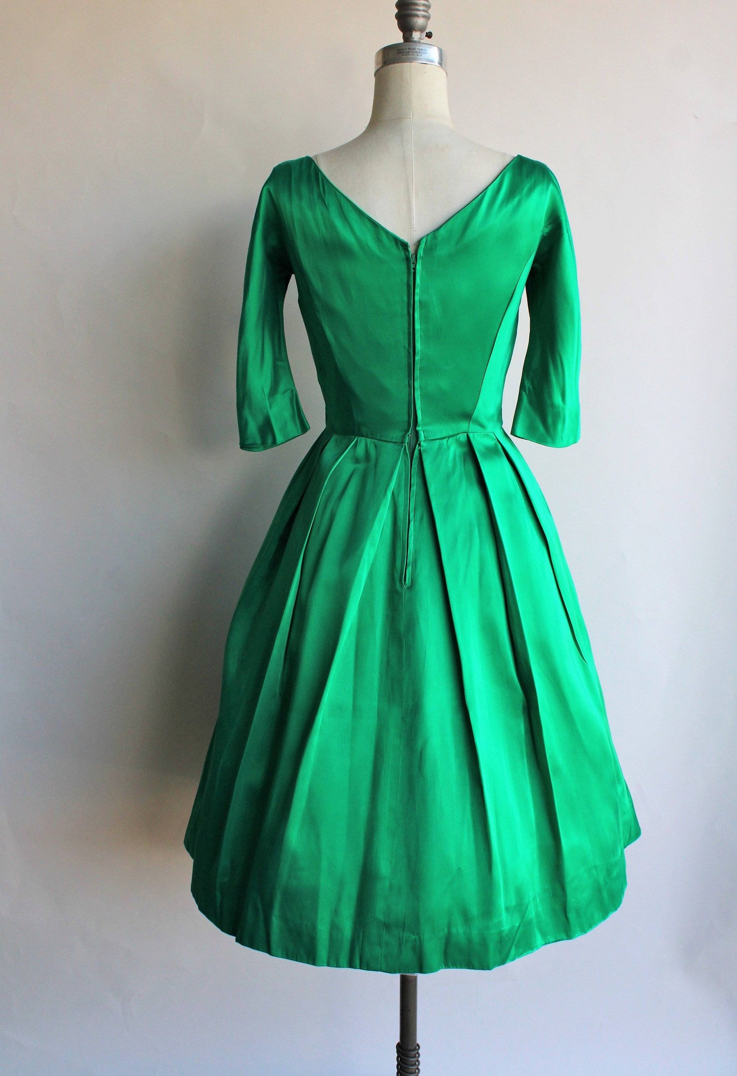 Vintage 1960s Olive Green Lanz Original Wool Fit and Flare Dress