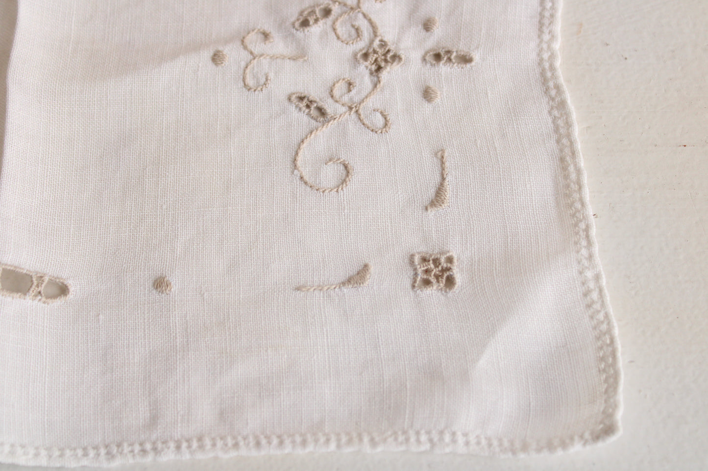 Vintage 1930s White Linen Doily with Brown Embroidery