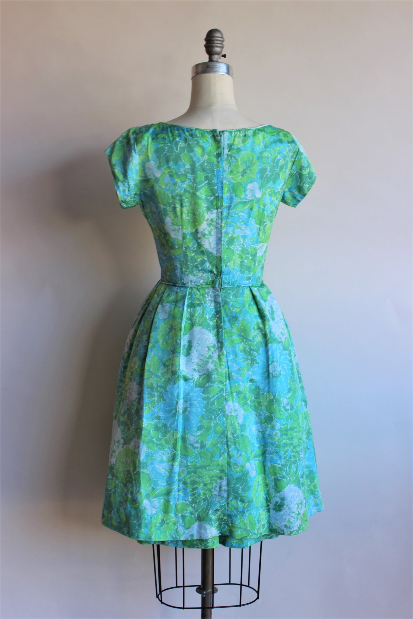 Vintage 1950s 1960s Blue Rose Fit And Flare Dress by Elinor Gay ...