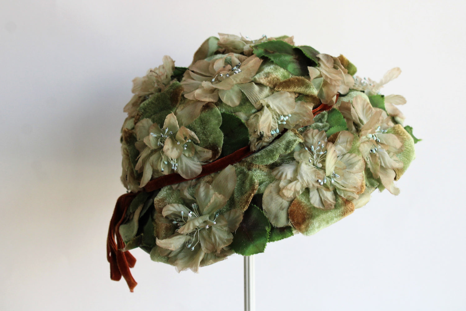 Vintage 1950s Green Floral Bucket Hat by Tille