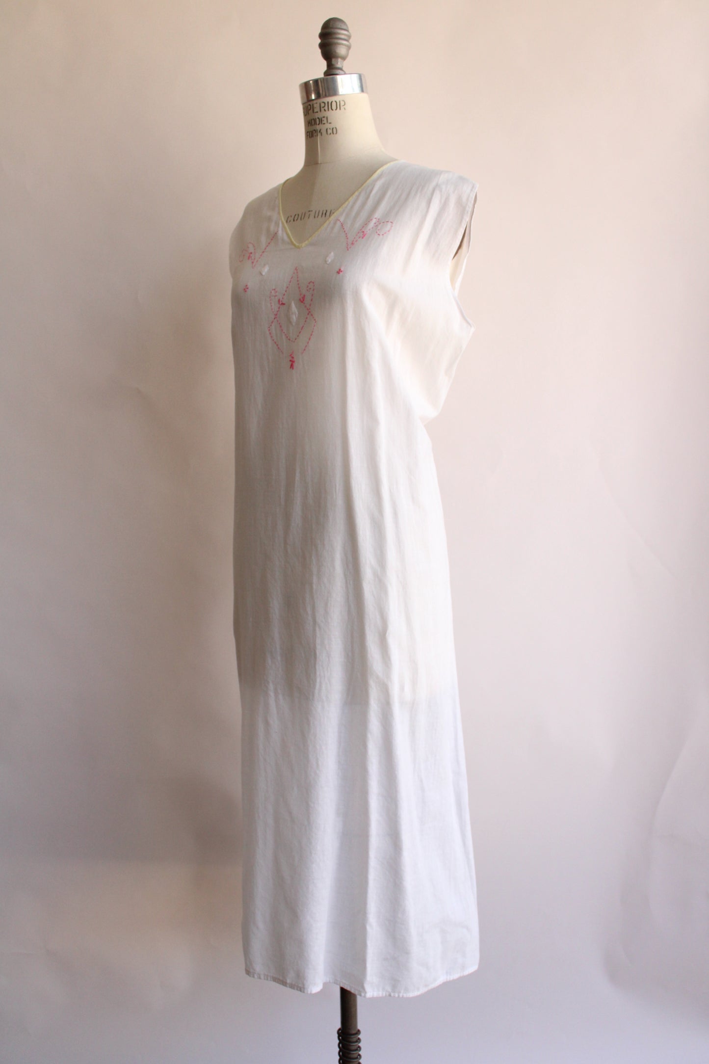 Antique 1910s 1920s White Cotton Embroidered Nightgown