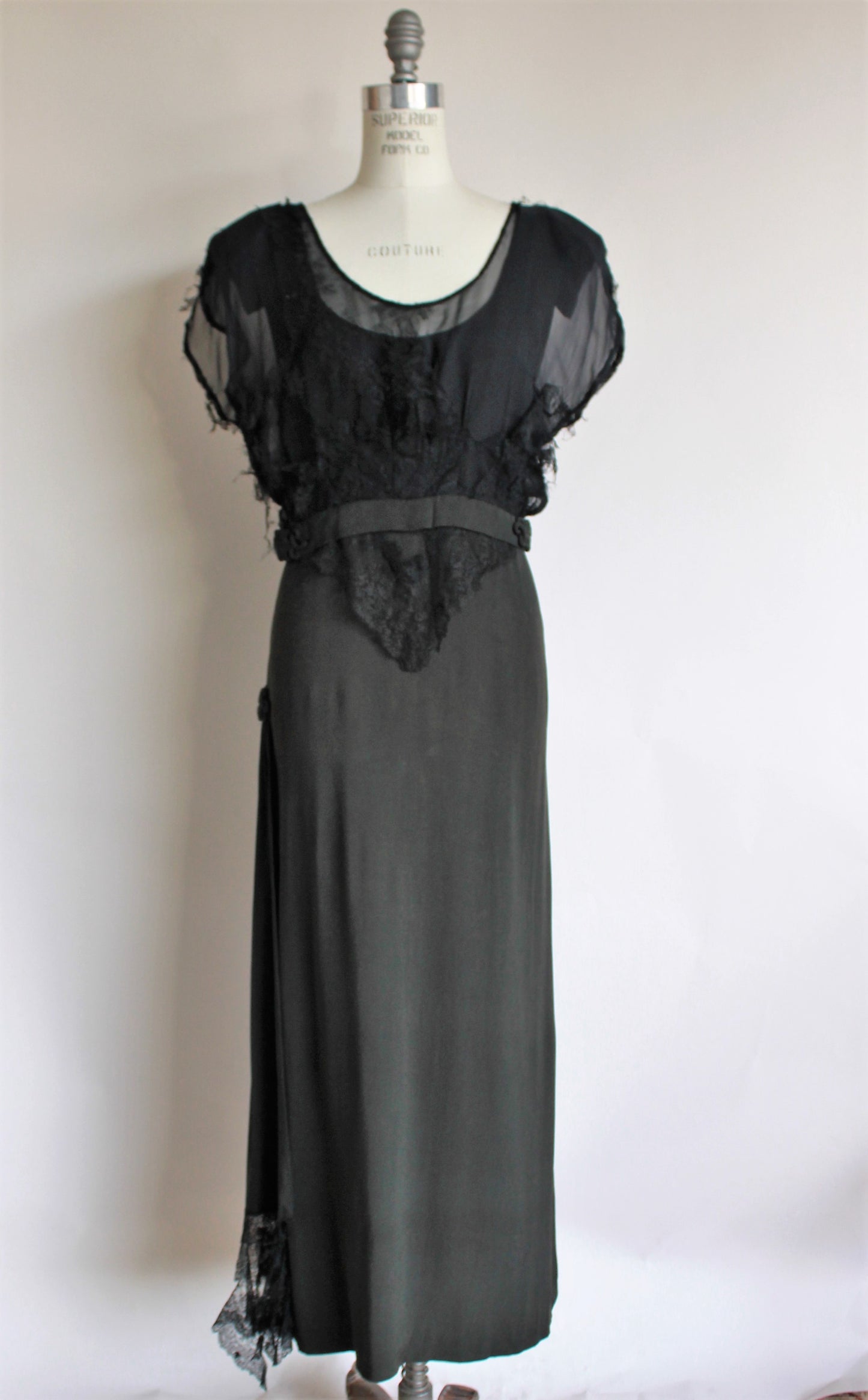 Vintage 1940s Black Rayon Dress With Lace Blouse – Toadstool Farm Vintage