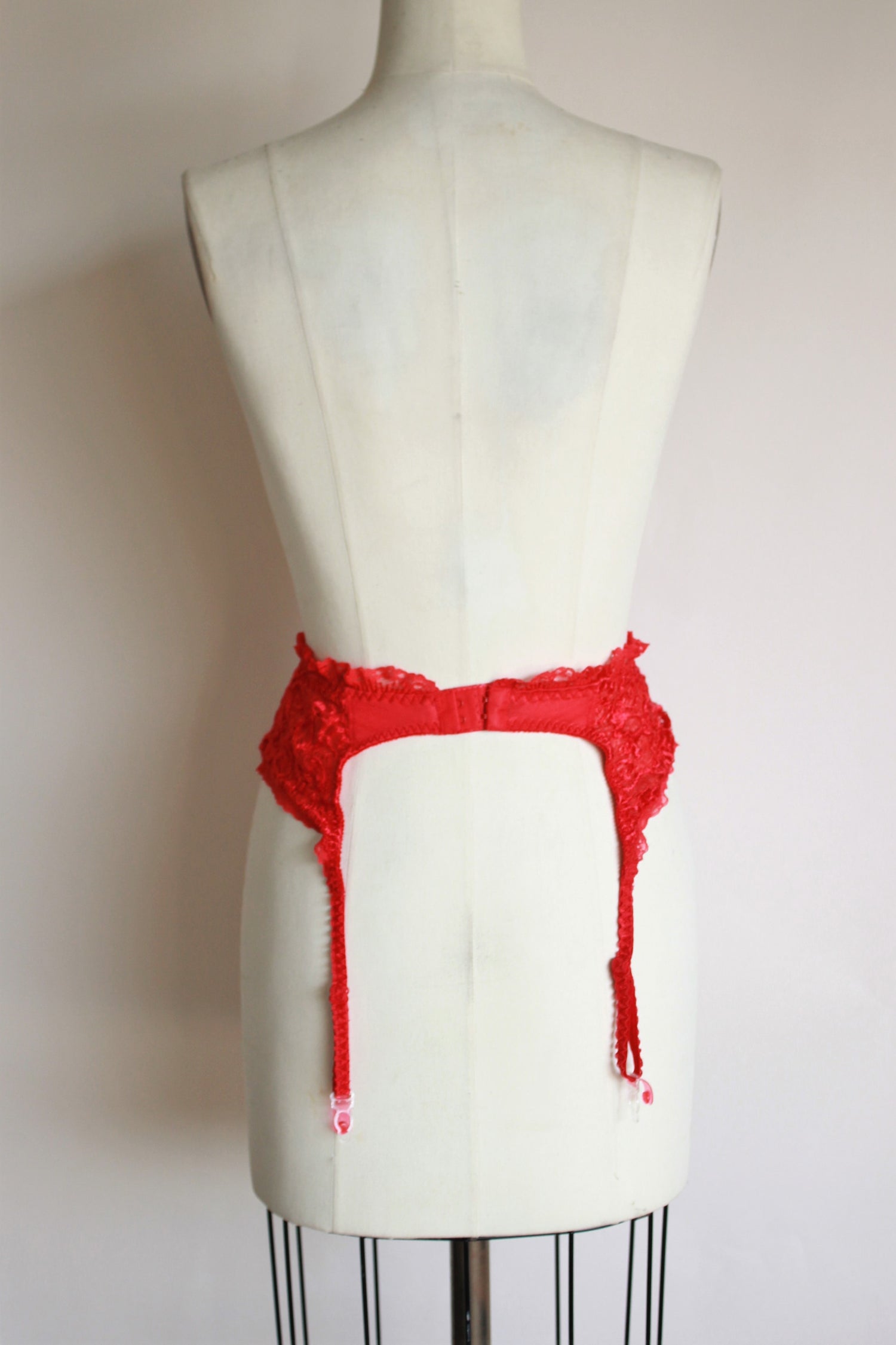 Vintage 1990s Red Lace Garter Belt