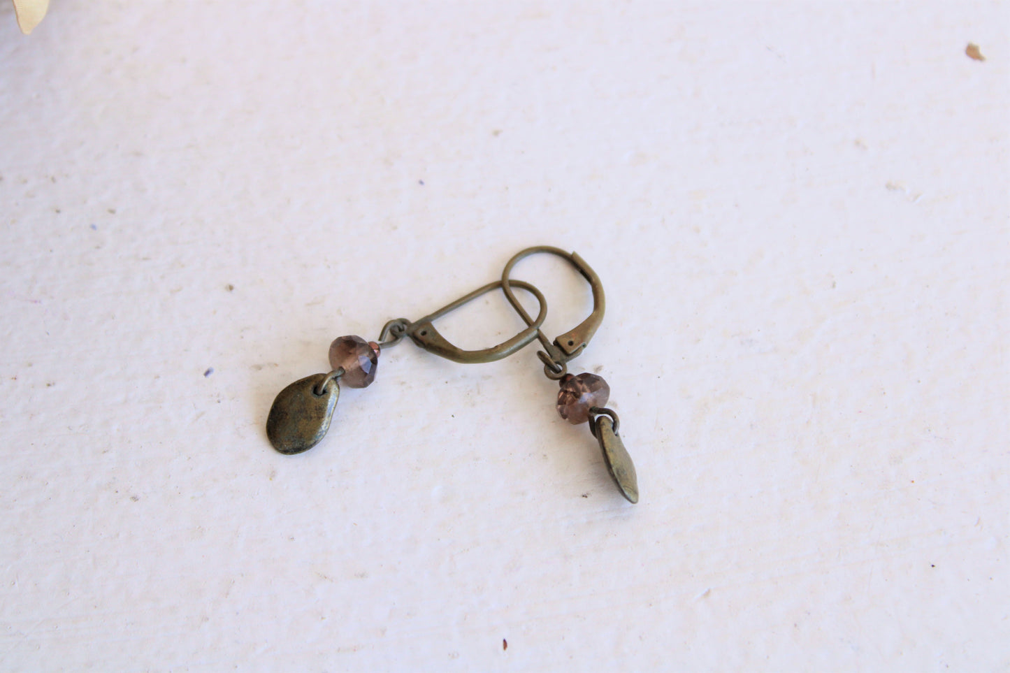 Vintage 1990s Brown Bead Dangle Earrings