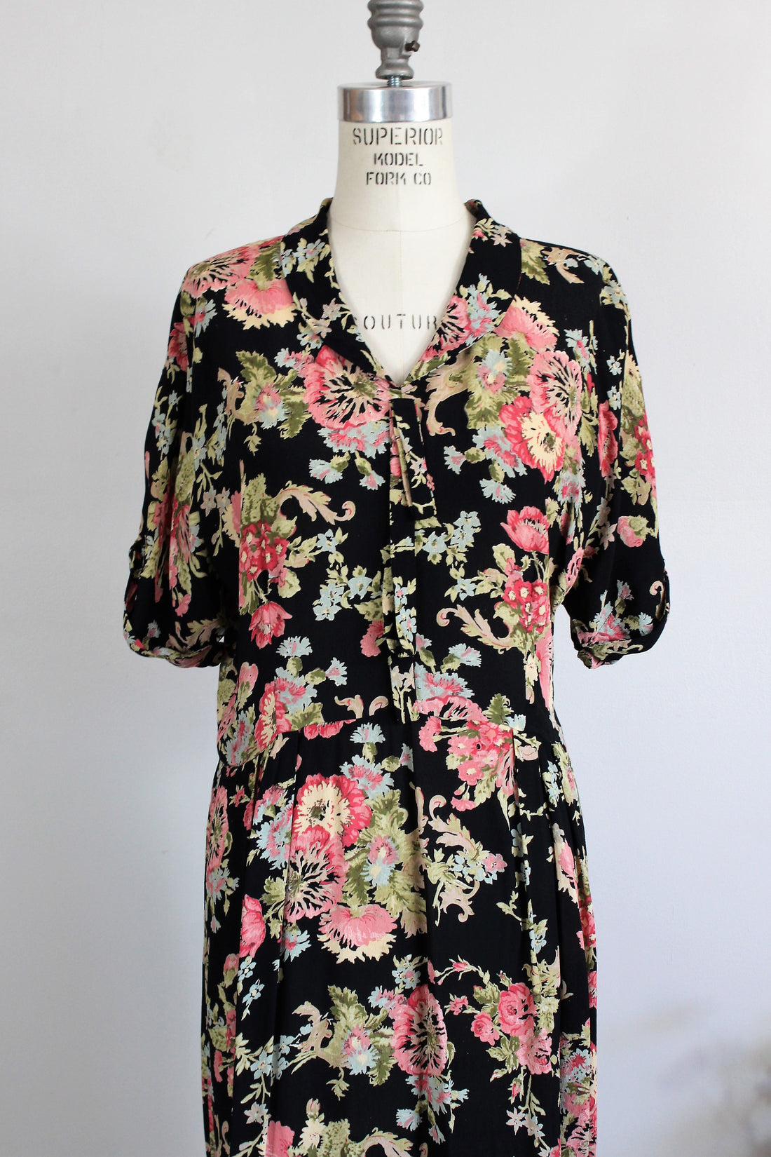 Vintage 1980's 1990s Toots Pierre Black Floral Print Dress – Toadstool ...