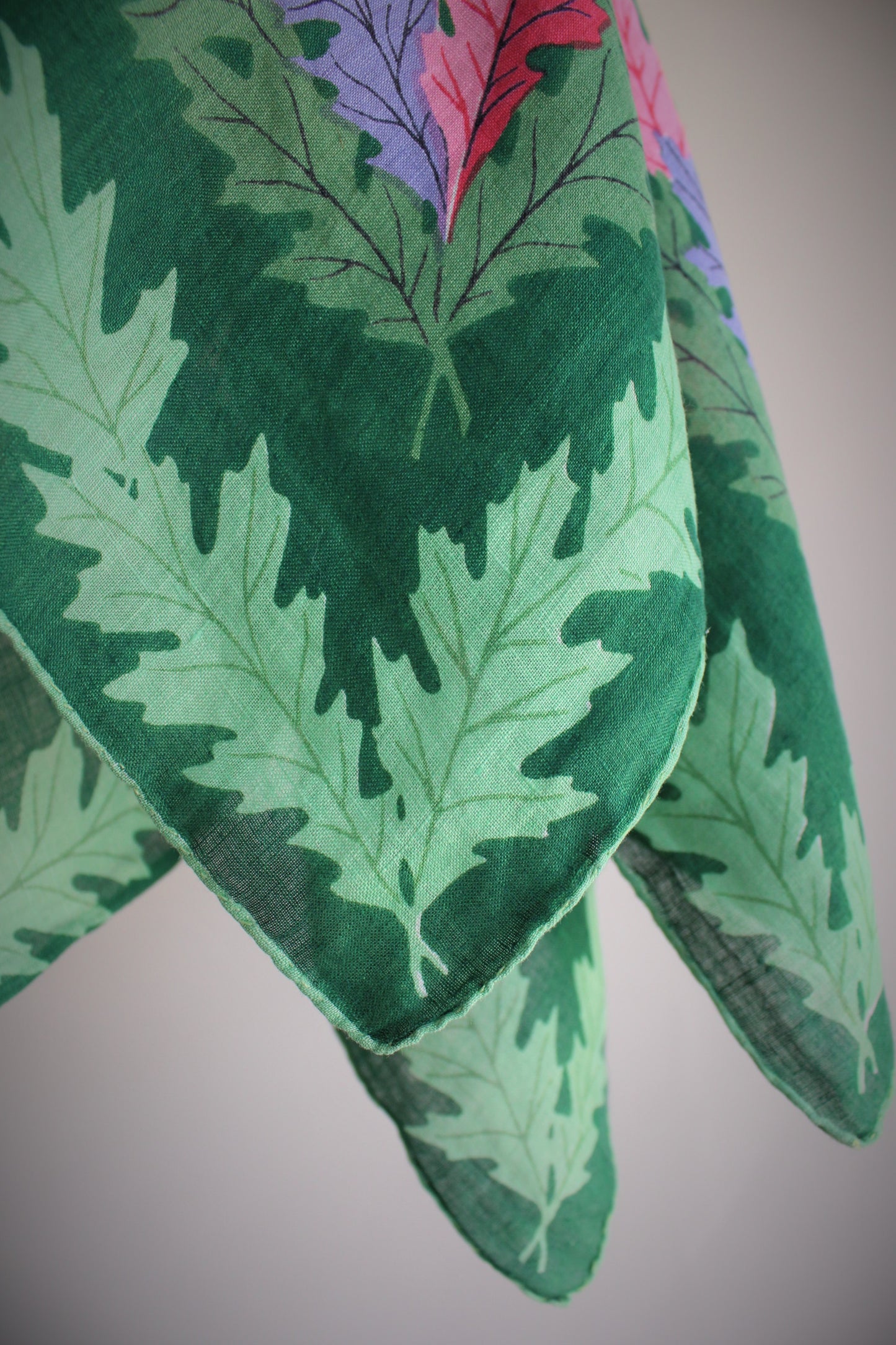 Vintage Green Leaf Print Cotton Hanky