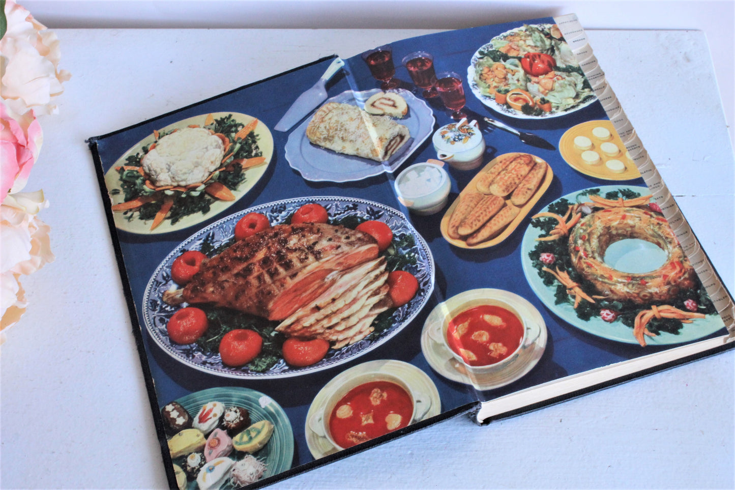 Vintage 1940s Cookbook, Searchlight Recipe Book