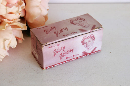 Vintage 1940s Hair Pins,100s of Vicky Victory Bobby Pins in Original Box