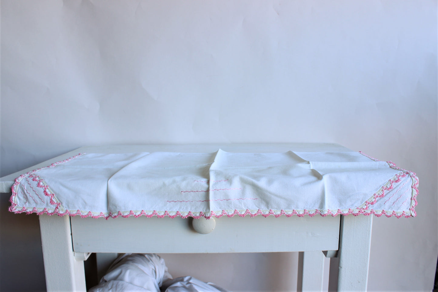 Vintage 1950s Cotton Couch Cover with Pink Lace Trim
