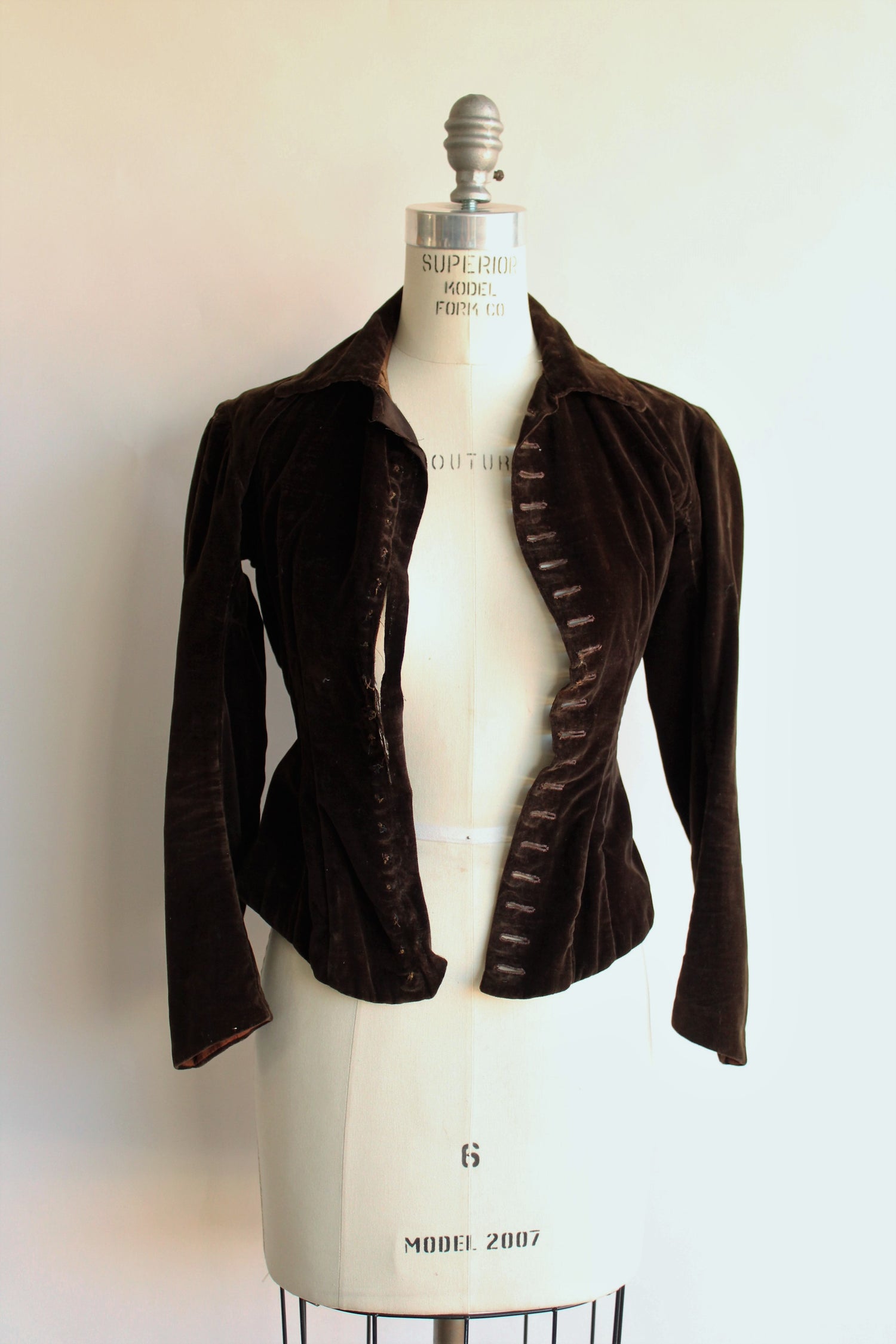 Antique Victorian 1880s Brown Velvet Jacket