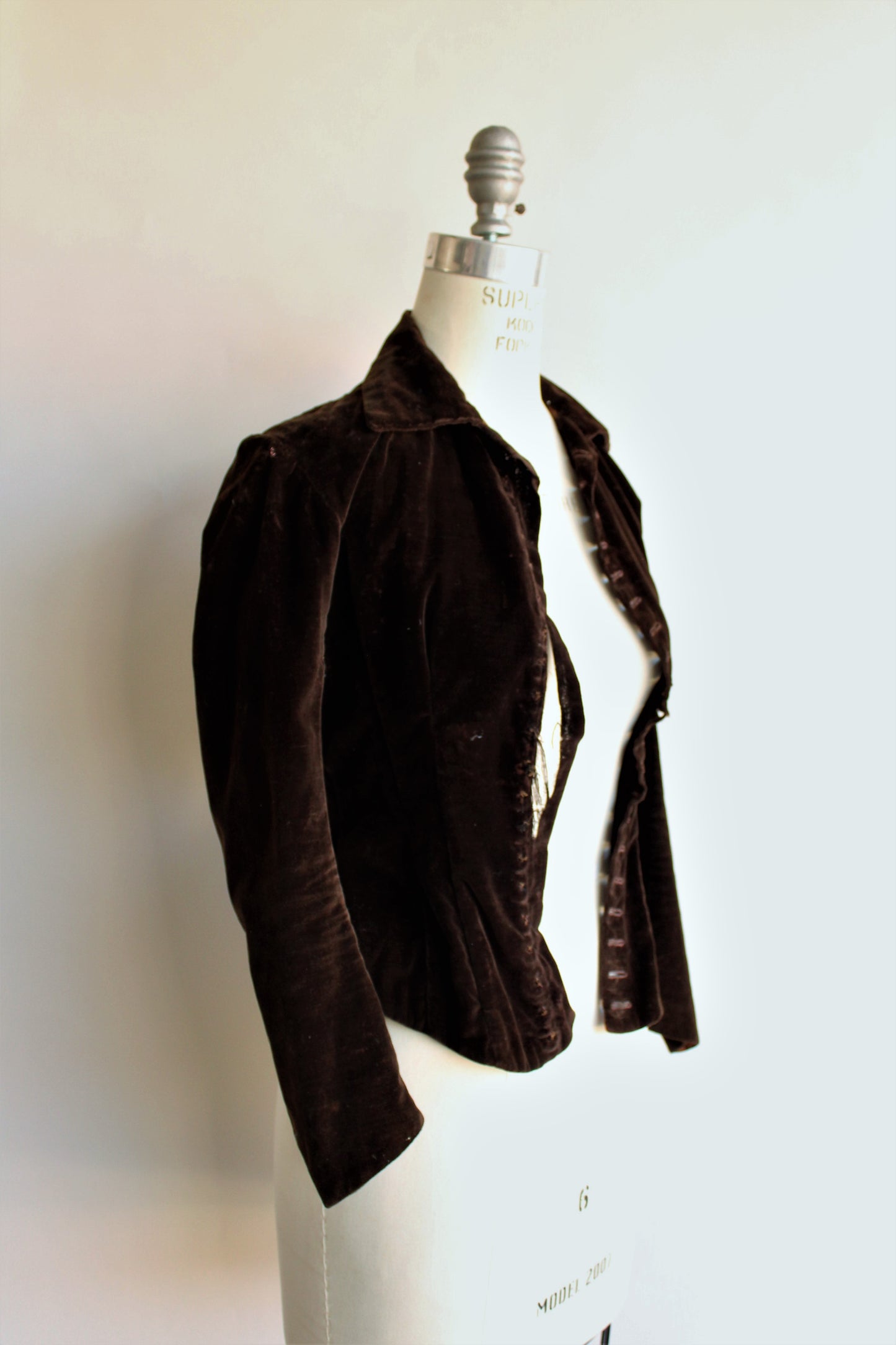 Antique Victorian 1880s Brown Velvet Jacket